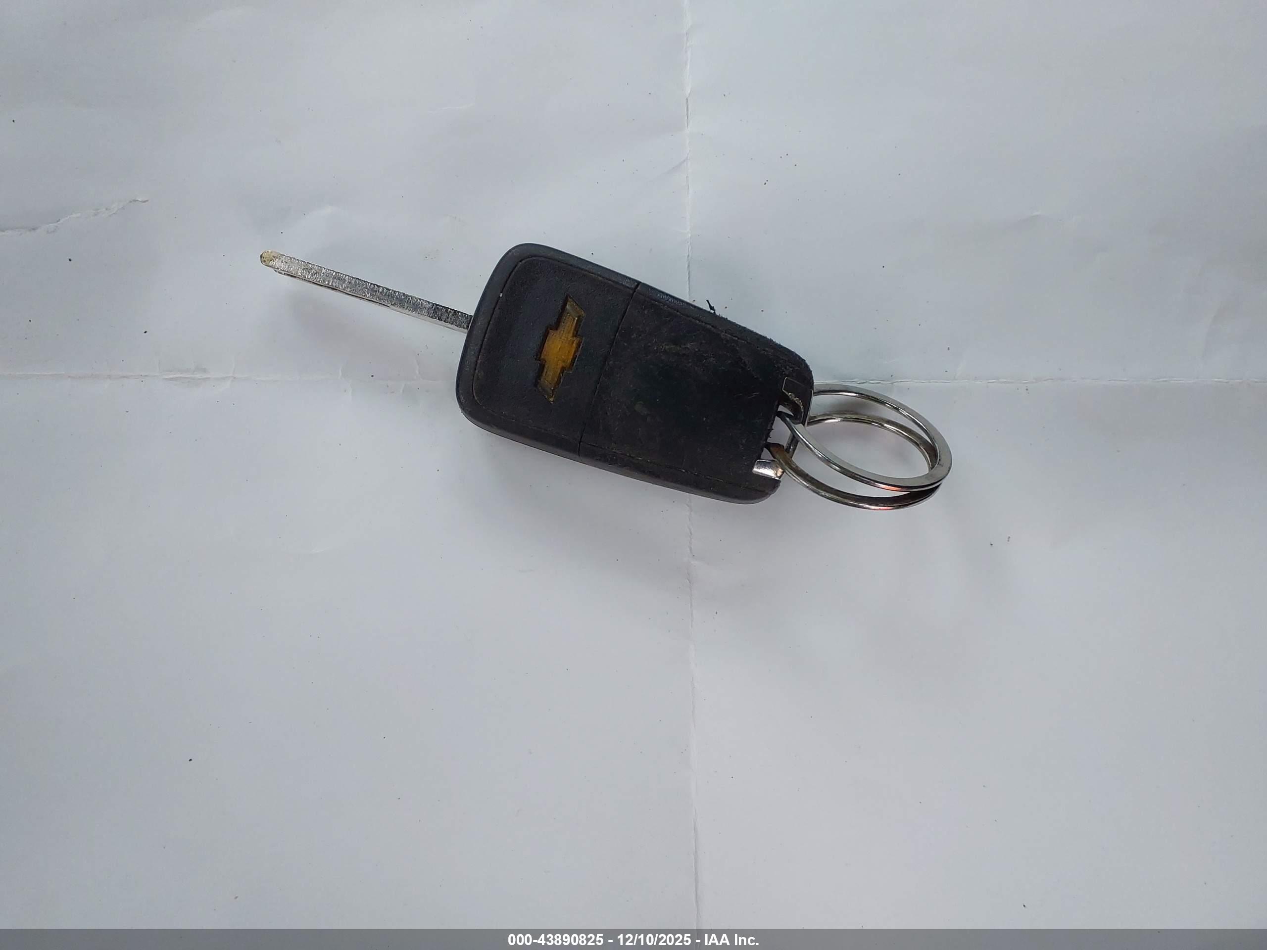 CHEVROLET EQUINOX image 11