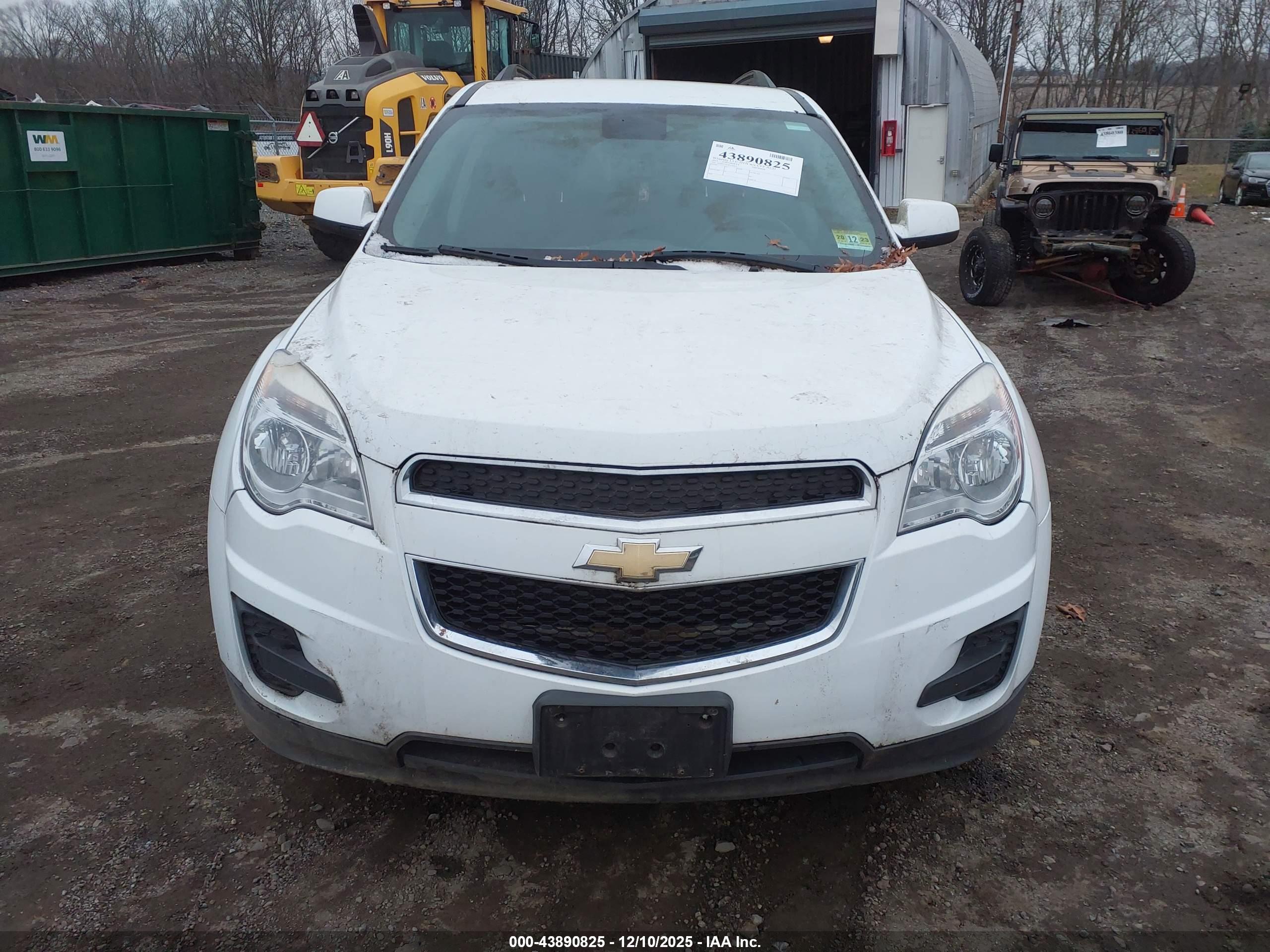 CHEVROLET EQUINOX image 6