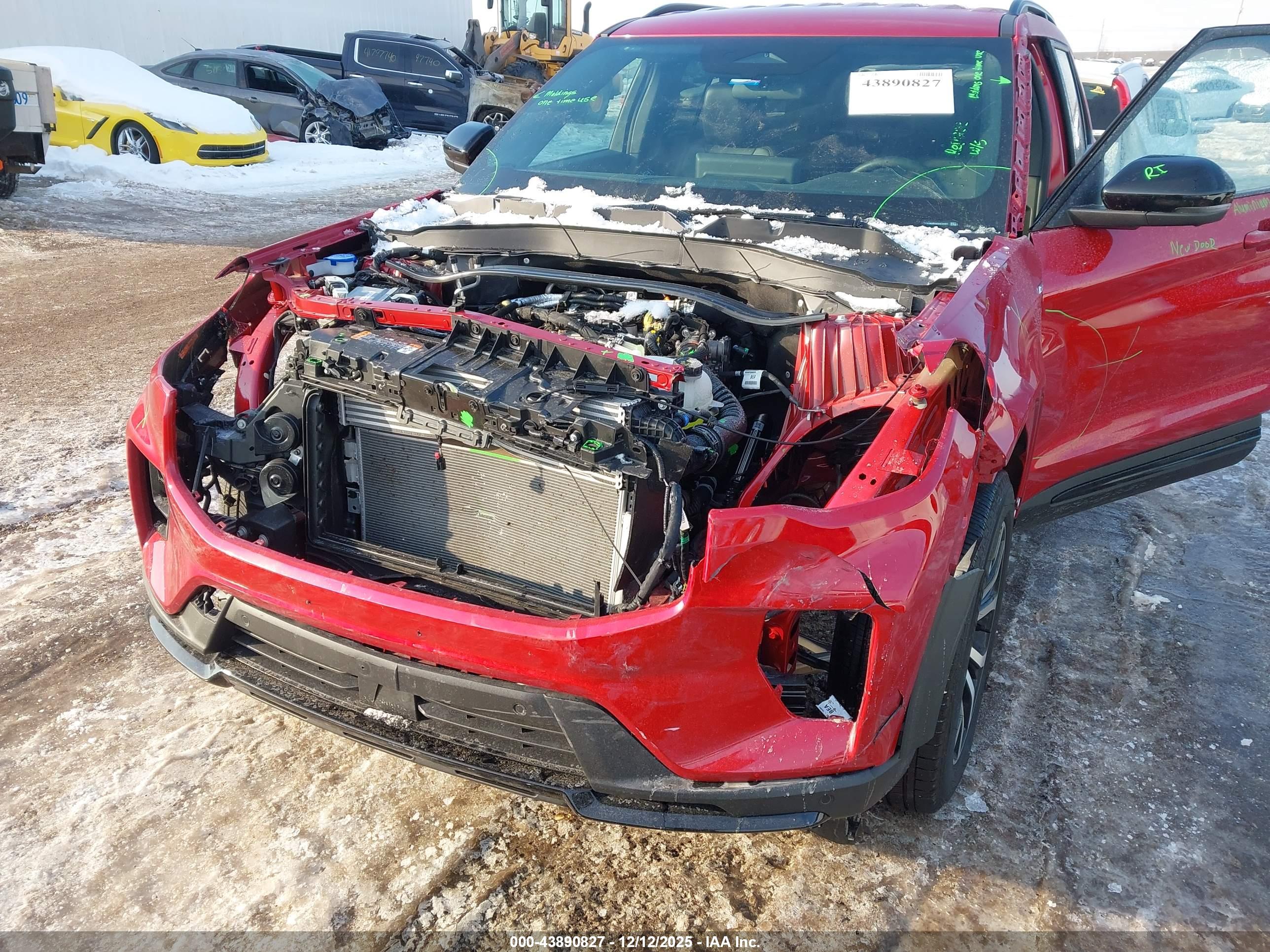 FORD EXPLORER image 6
