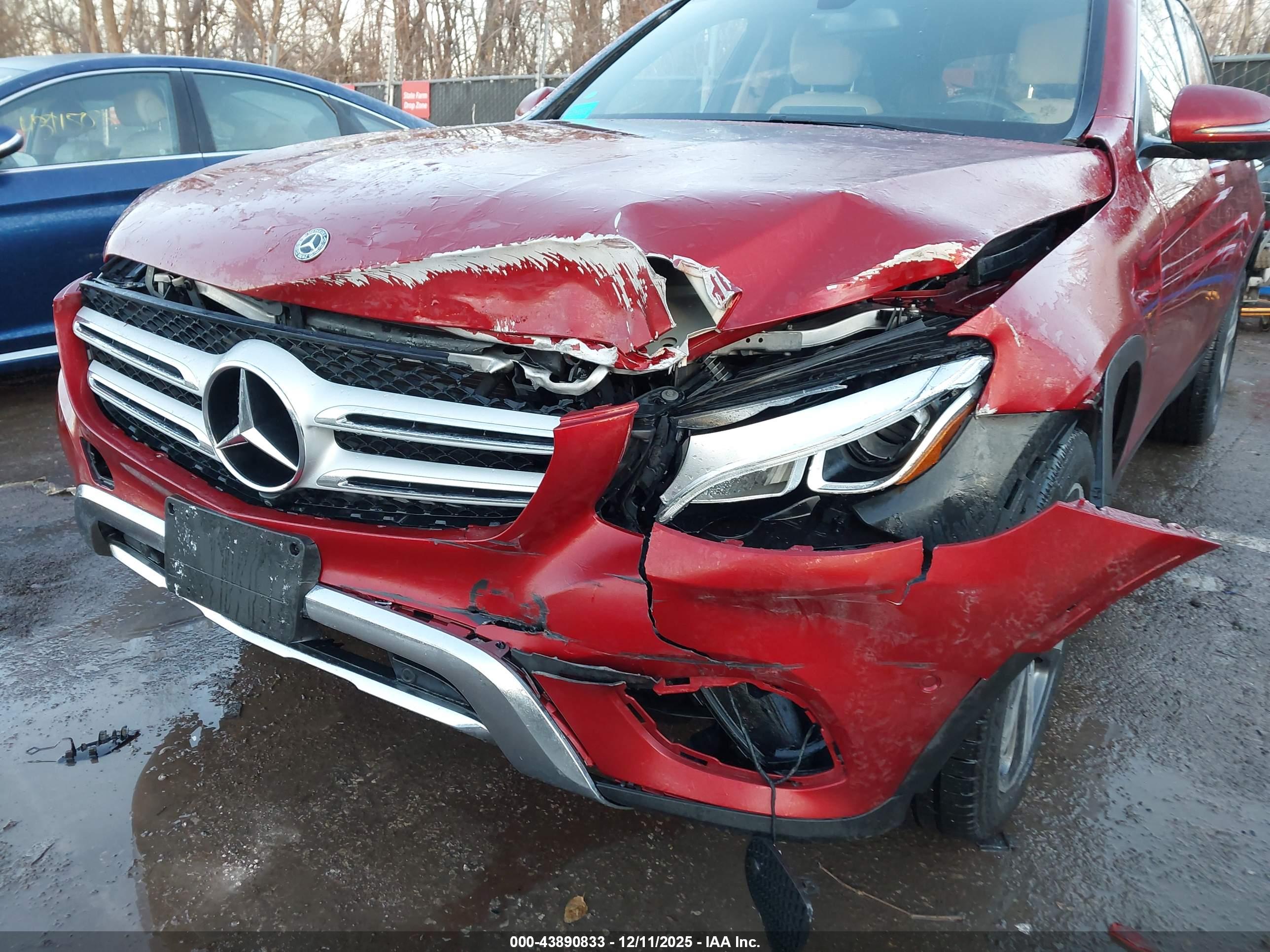 MERCEDES-BENZ GLC image 6