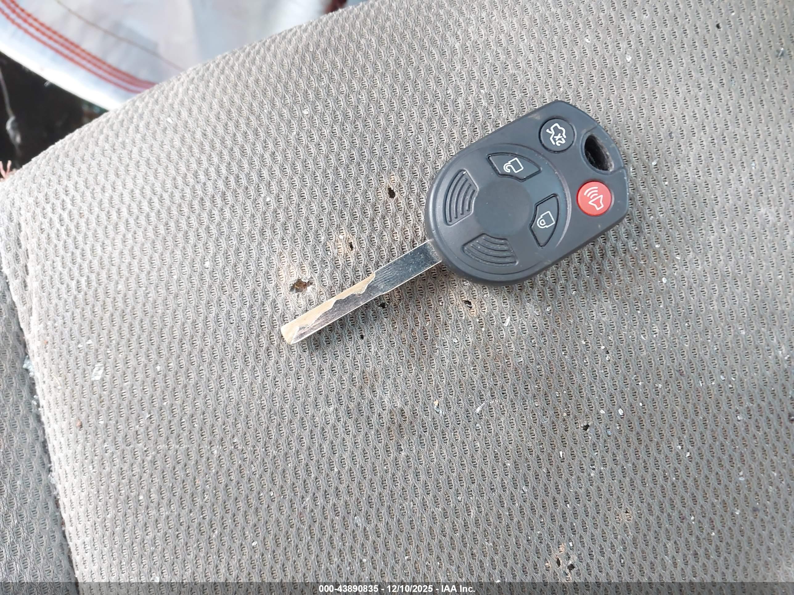 FORD FOCUS image 11