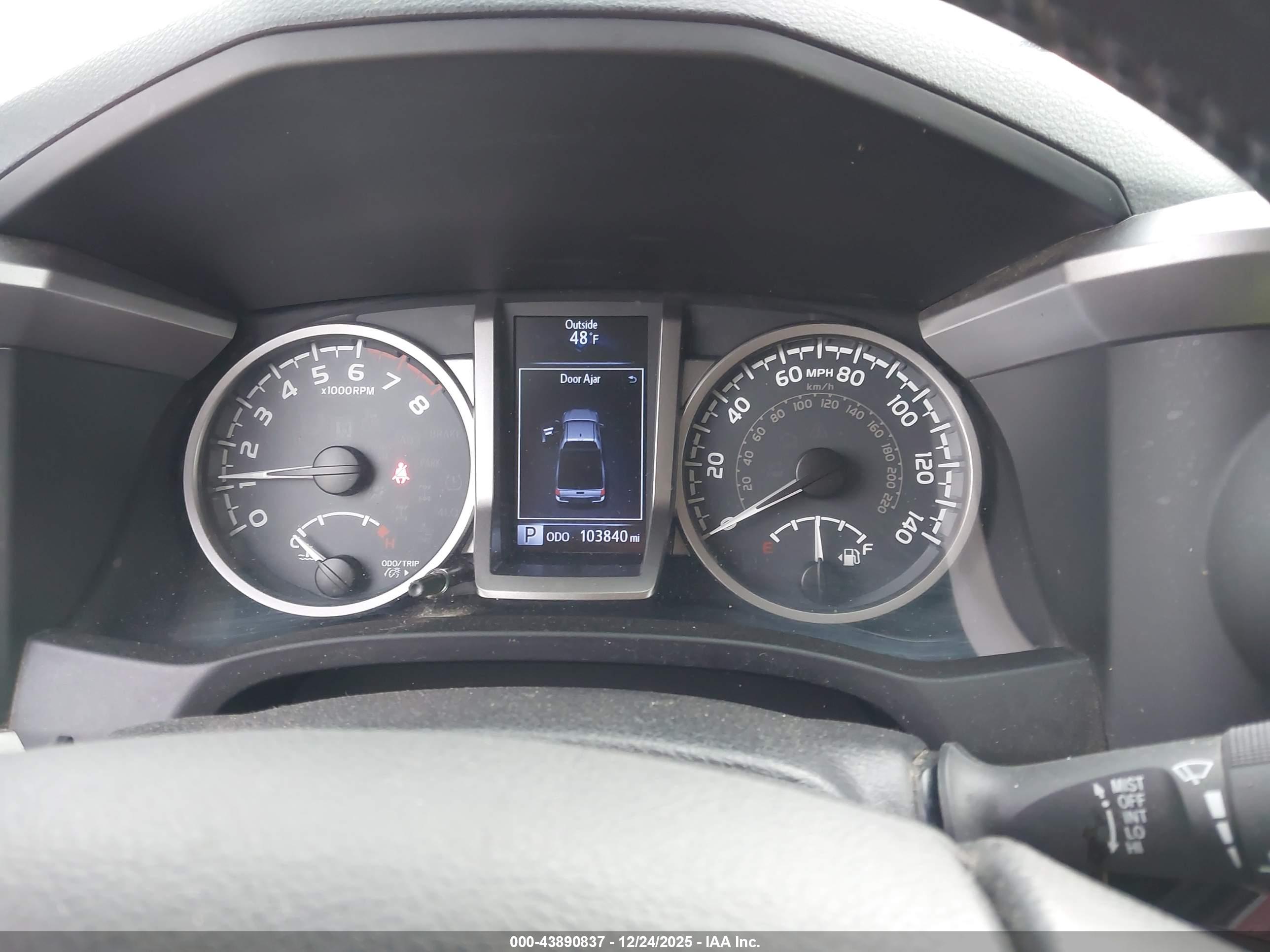 TOYOTA TACOMA image 7