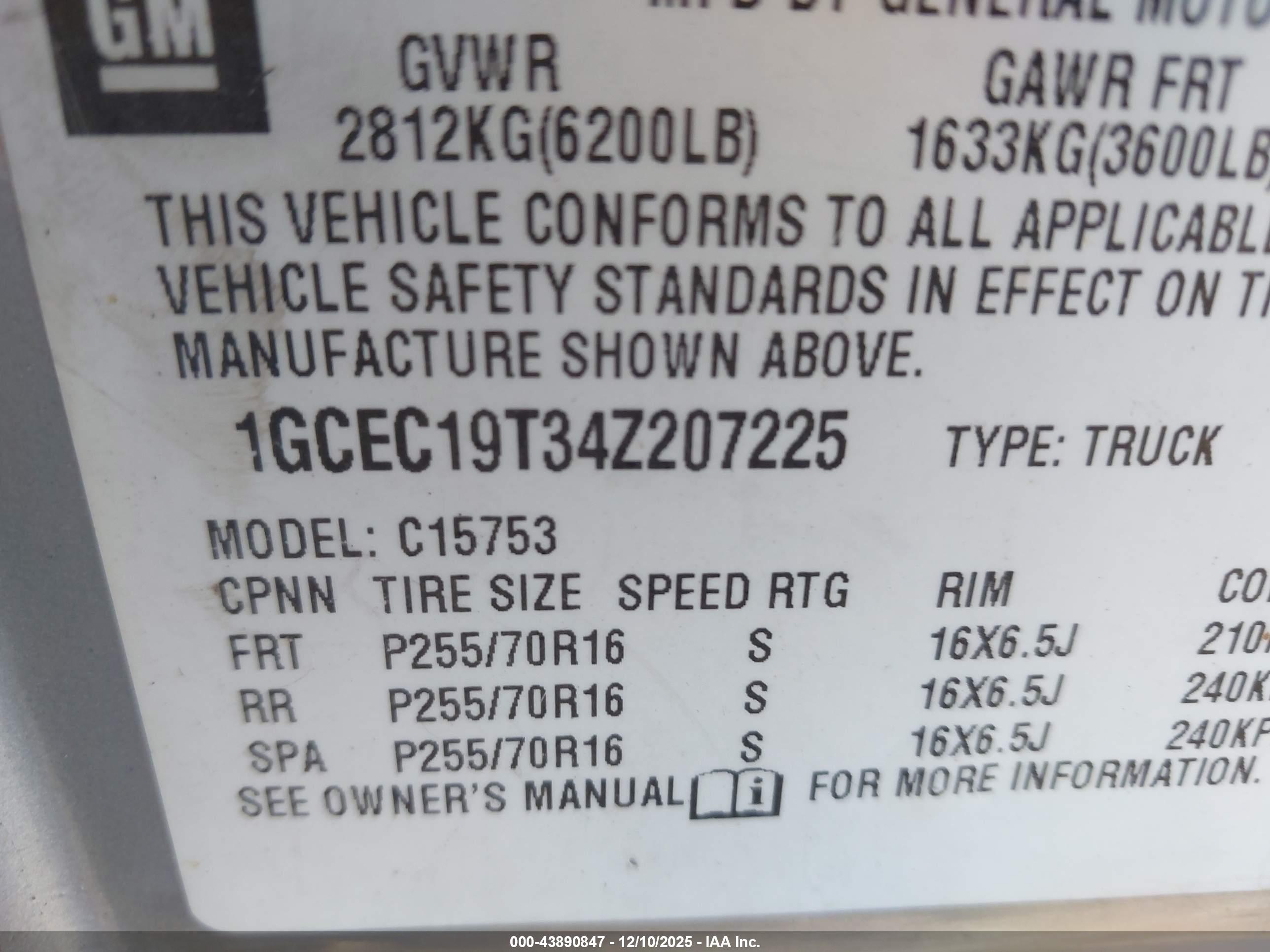 CHEVROLET SILVERADO image 9