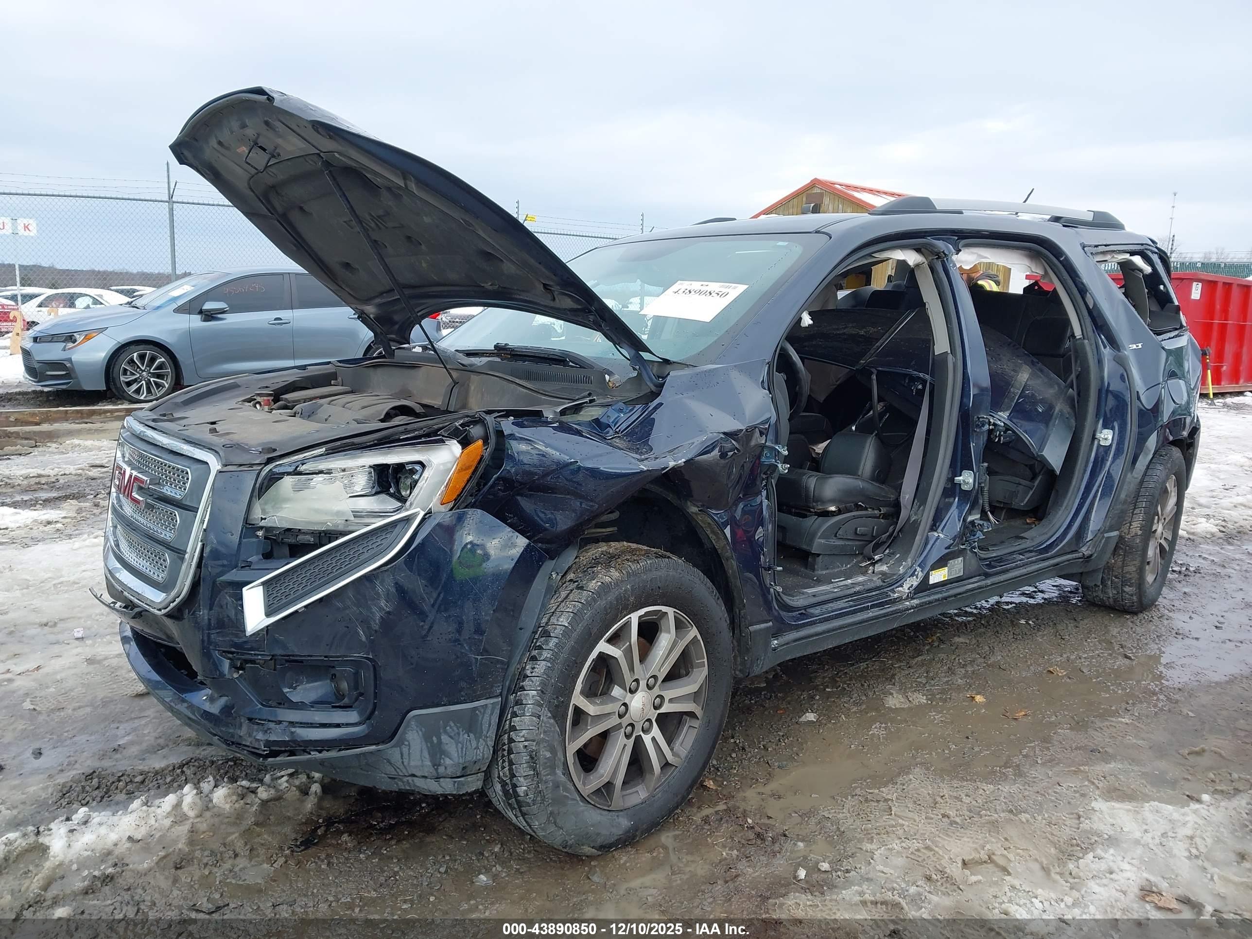 GMC ACADIA image 6