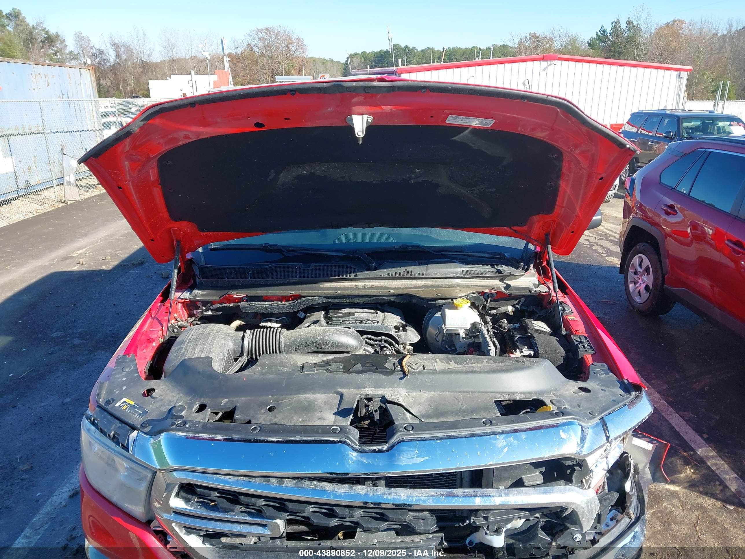 RAM 1500 image 10
