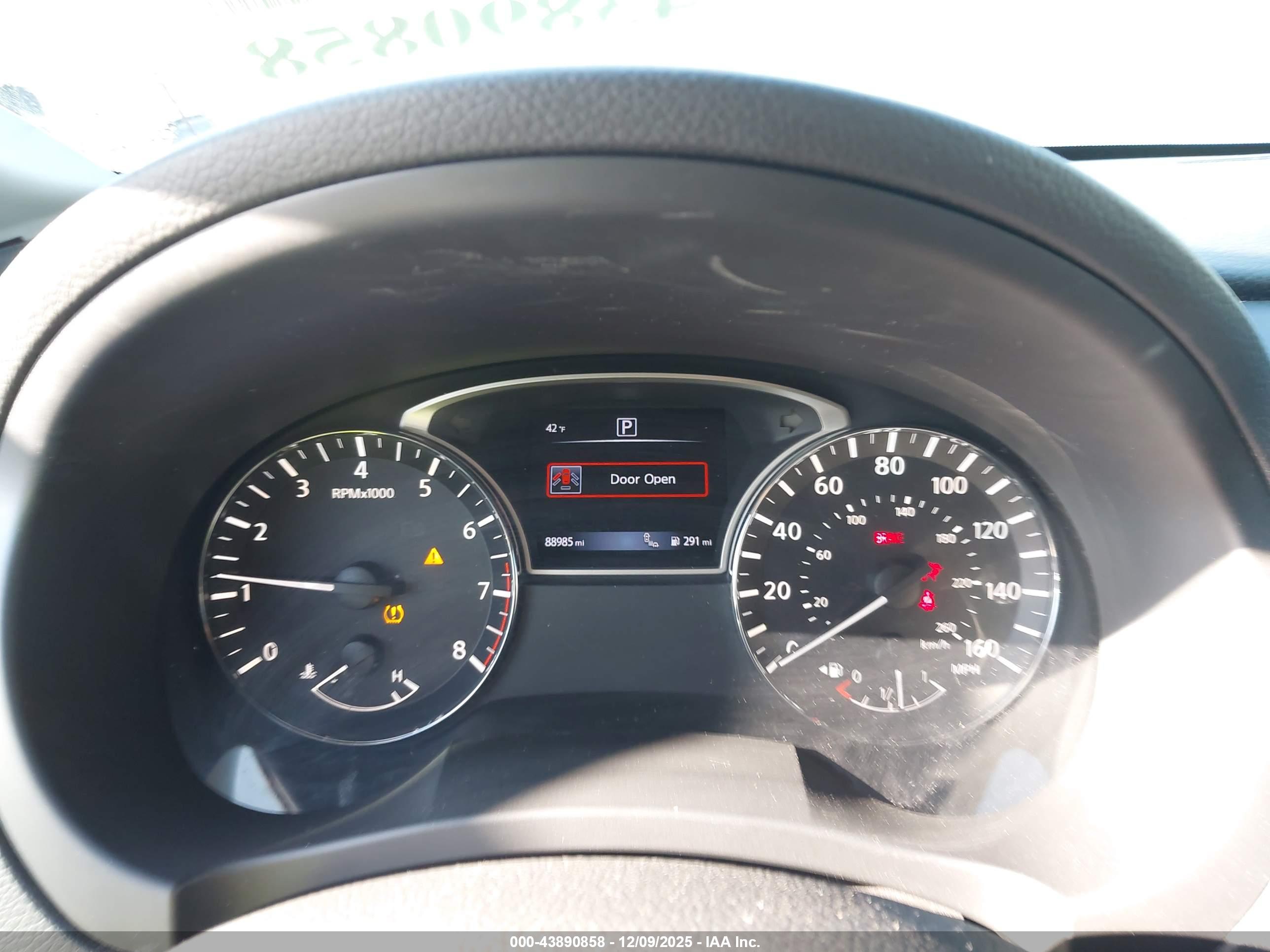 NISSAN ALTIMA image 7