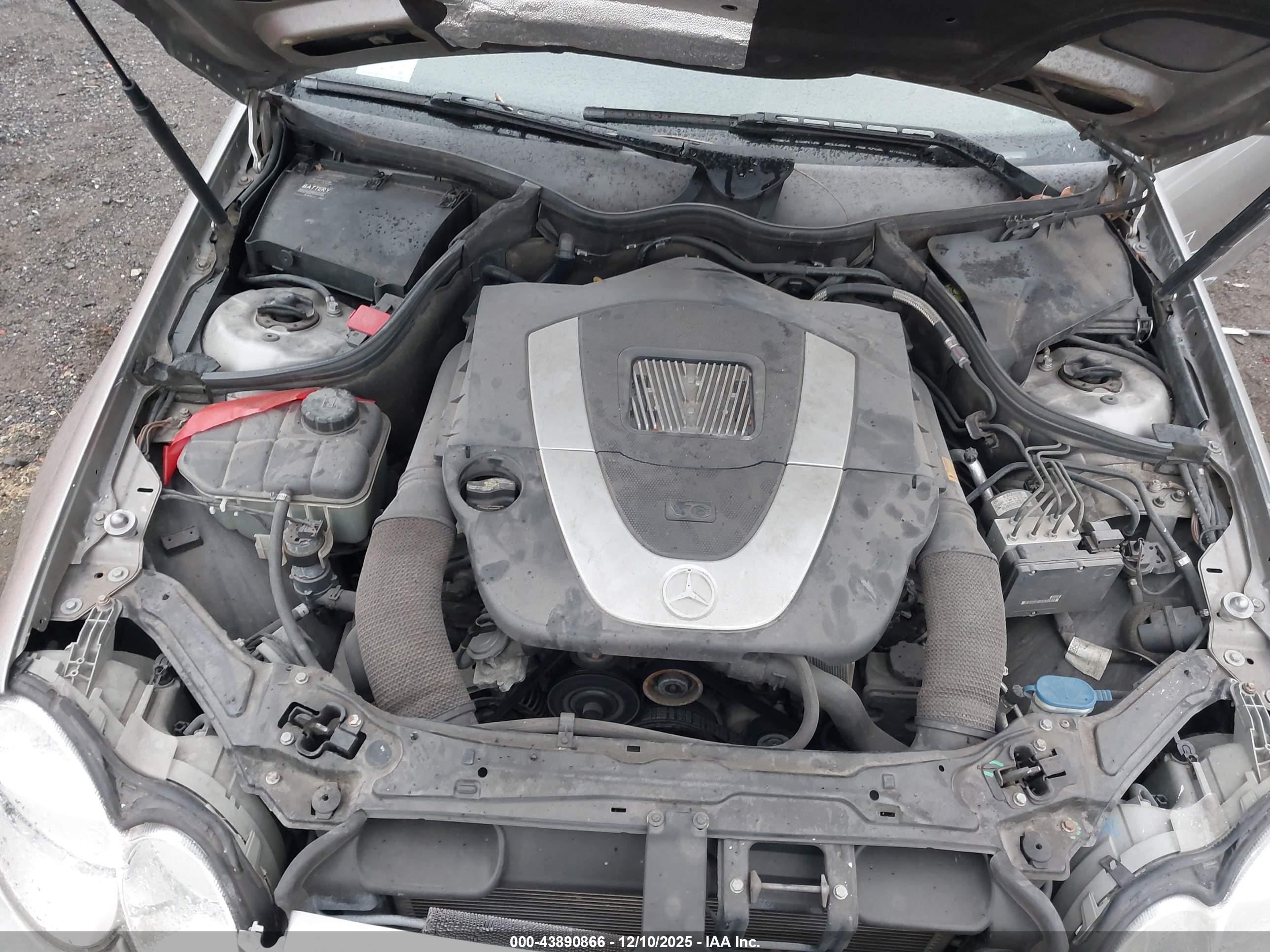 MERCEDES-BENZ CLK image 10