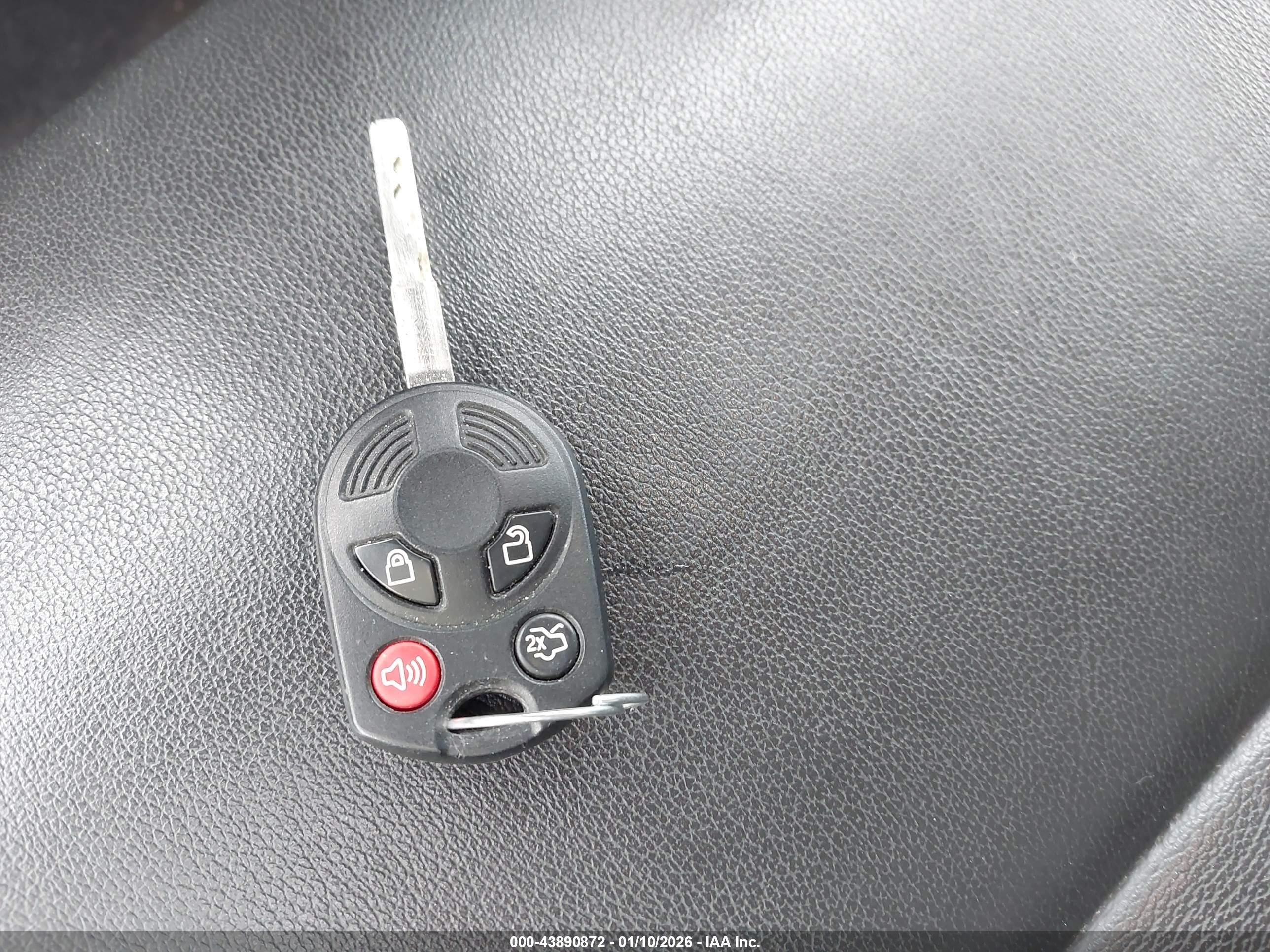 FORD ESCAPE image 11