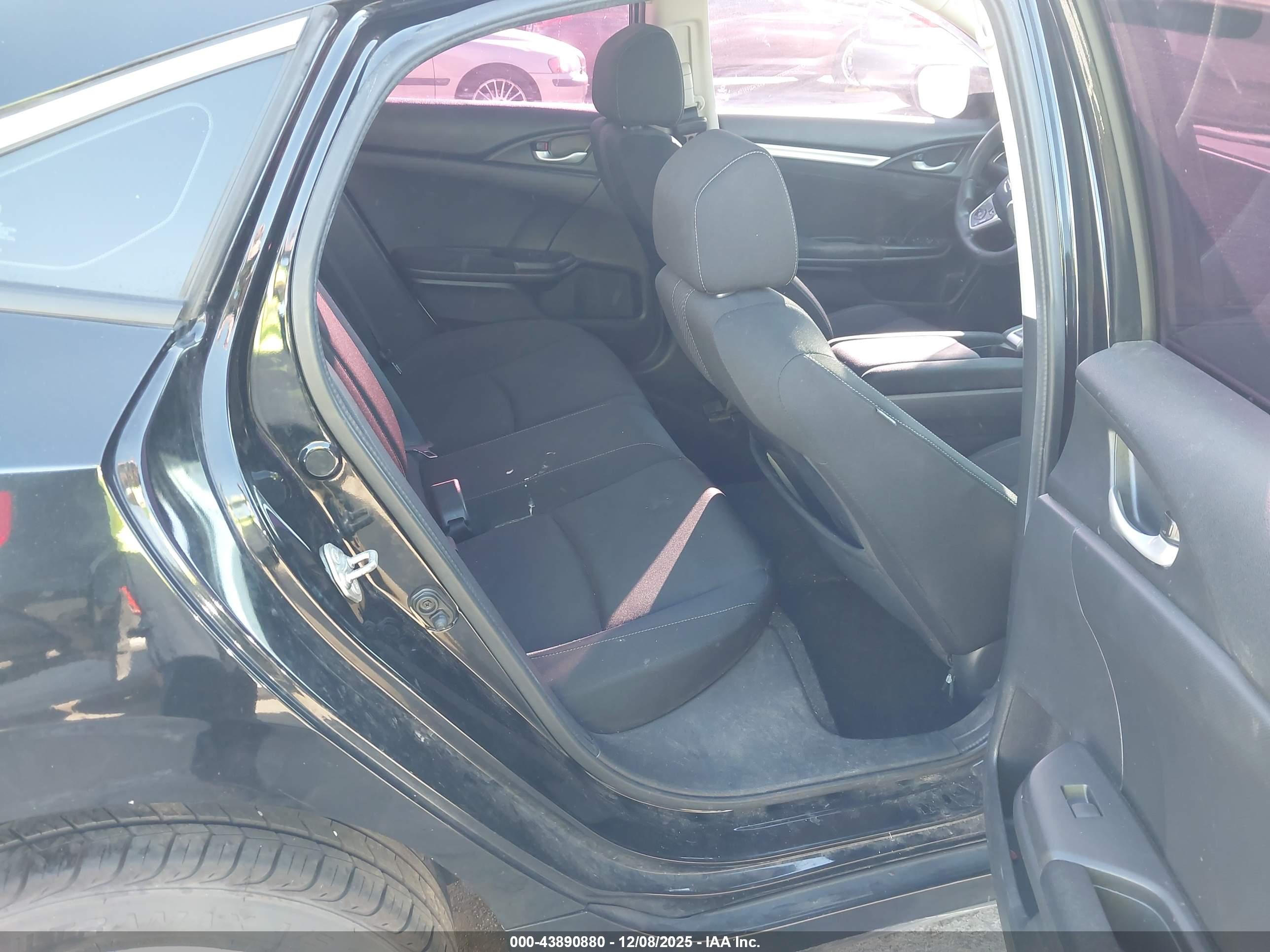 HONDA CIVIC image 8