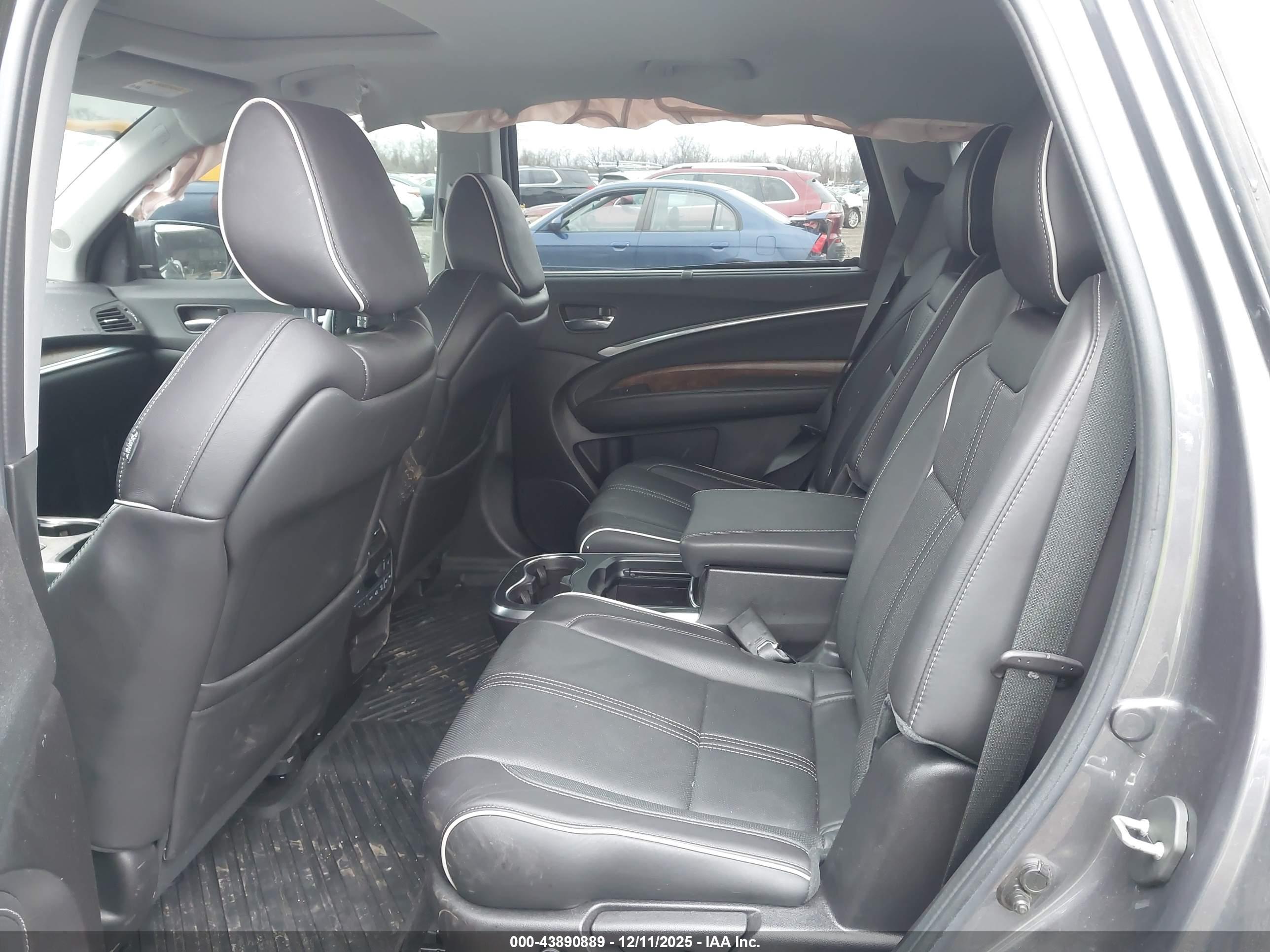 ACURA MDX image 8