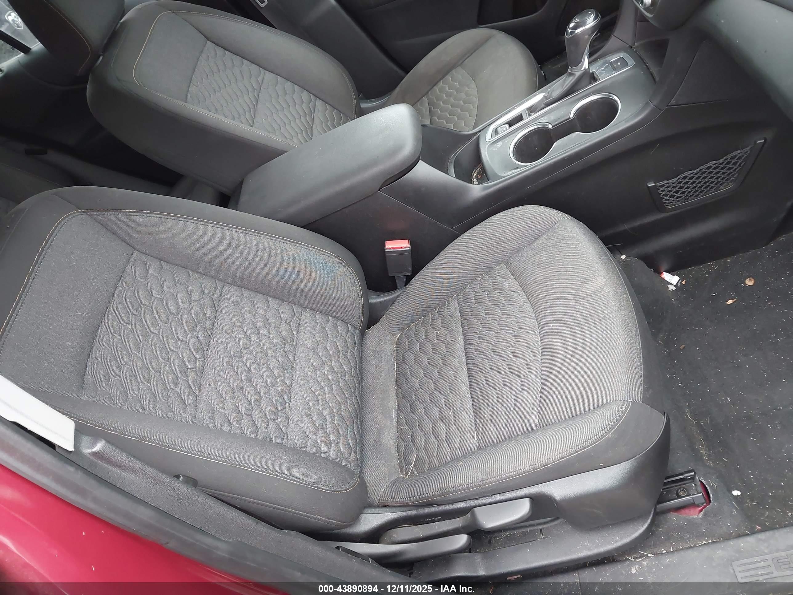 CHEVROLET EQUINOX image 5
