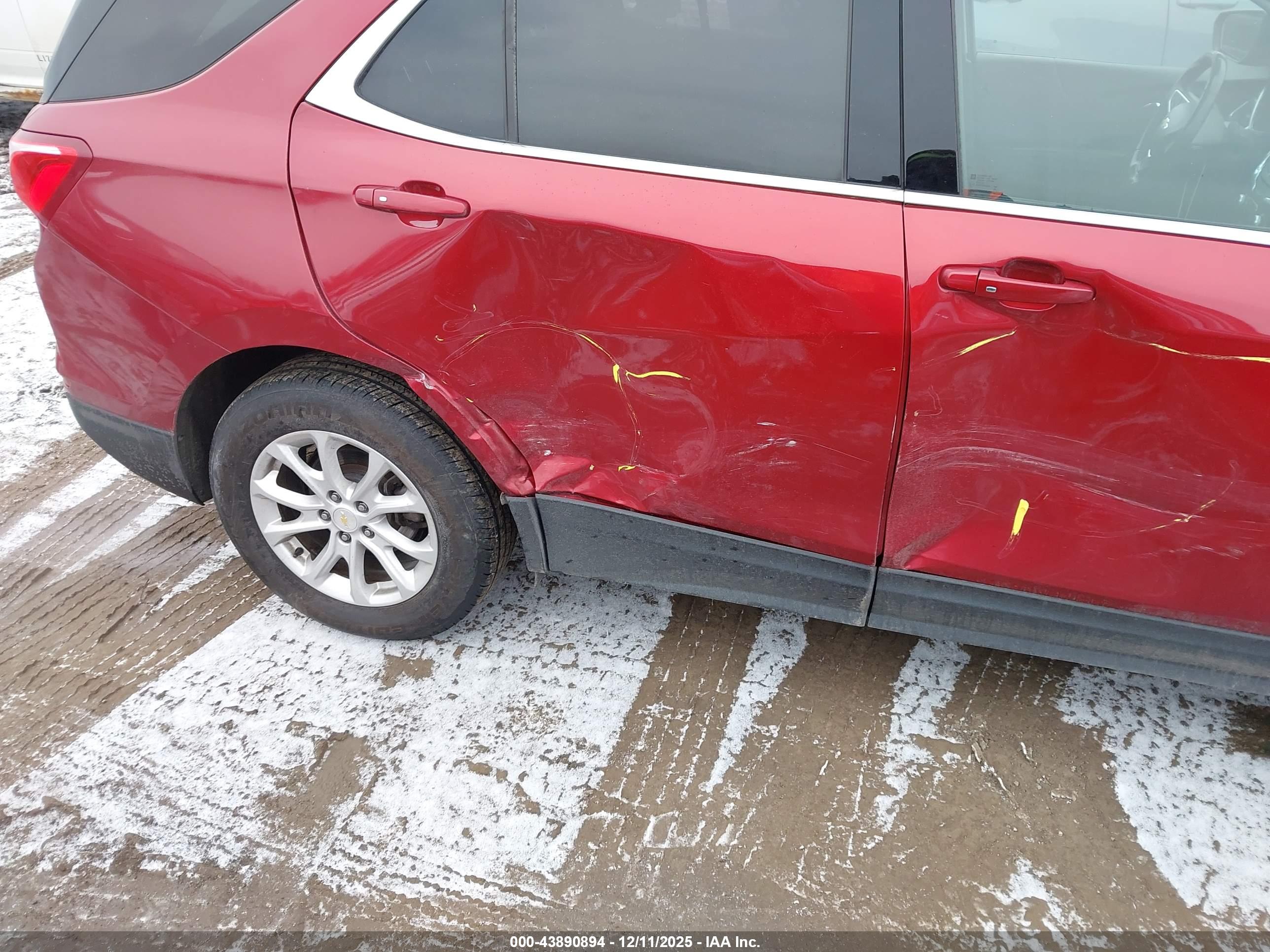 CHEVROLET EQUINOX image 6