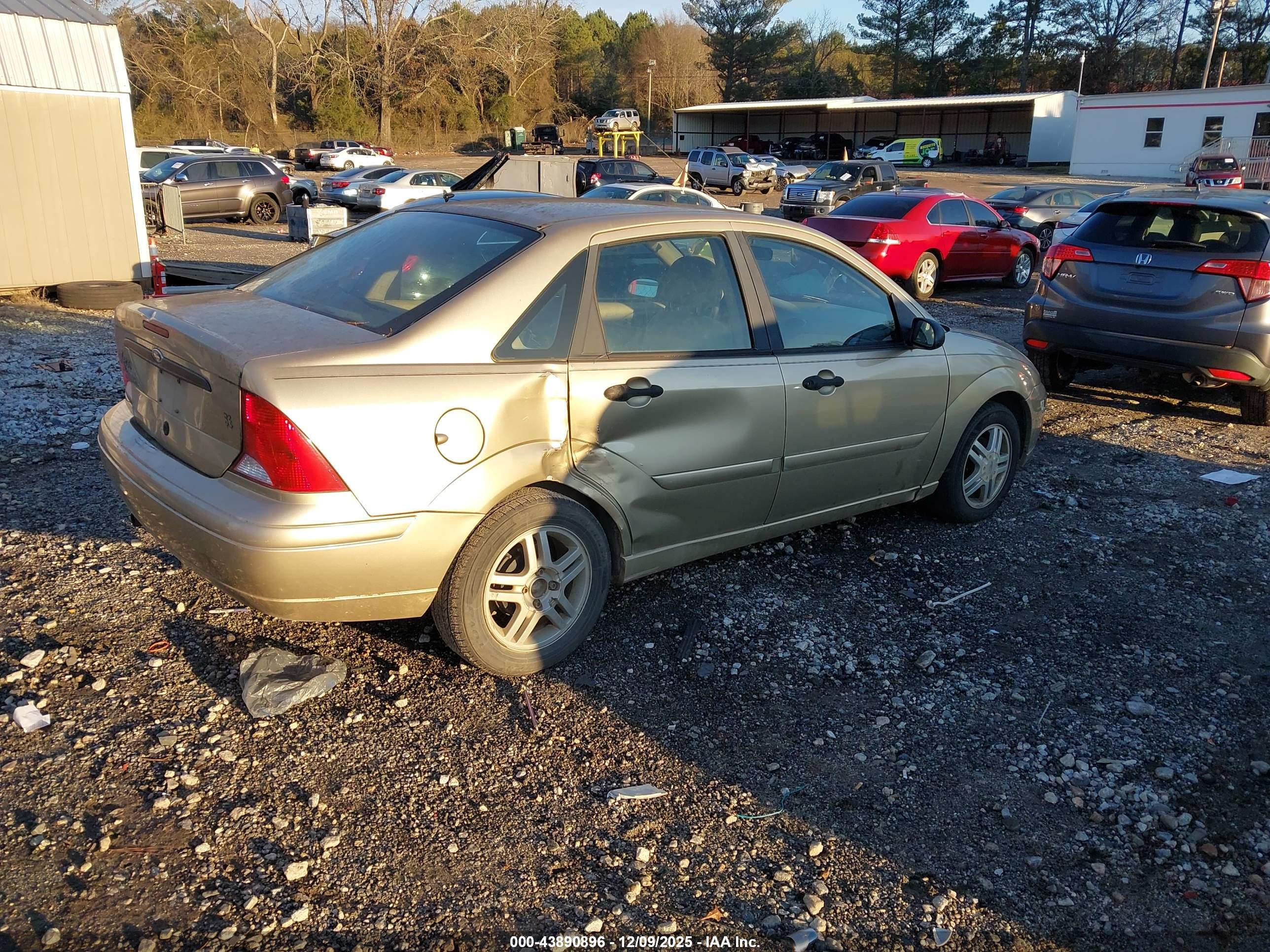 FORD FOCUS image 4