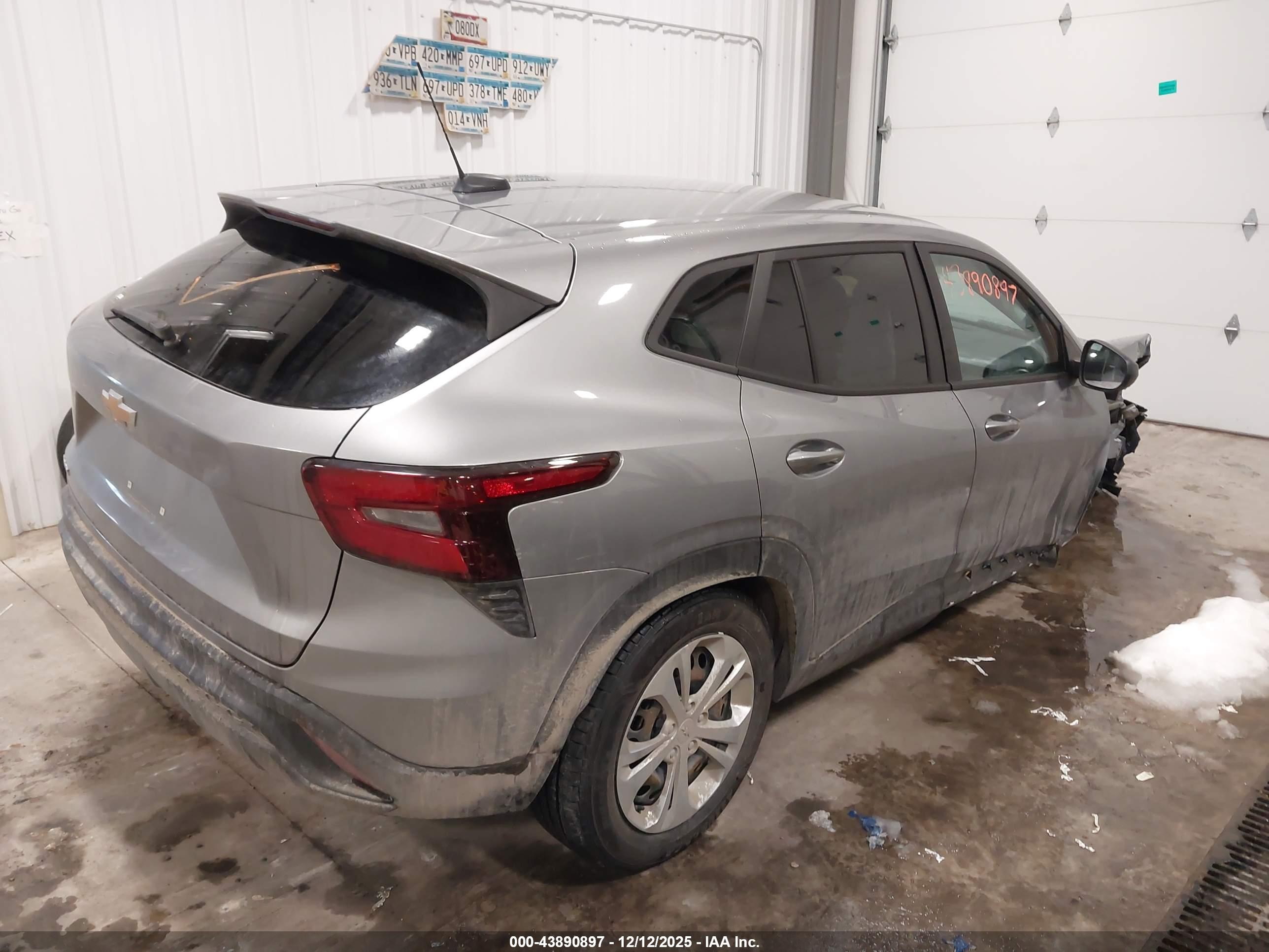 CHEVROLET TRAX image 4