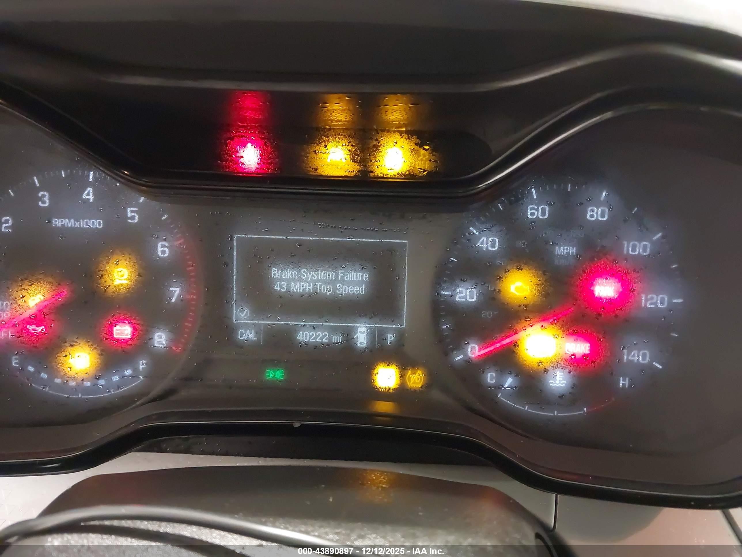 CHEVROLET TRAX image 7
