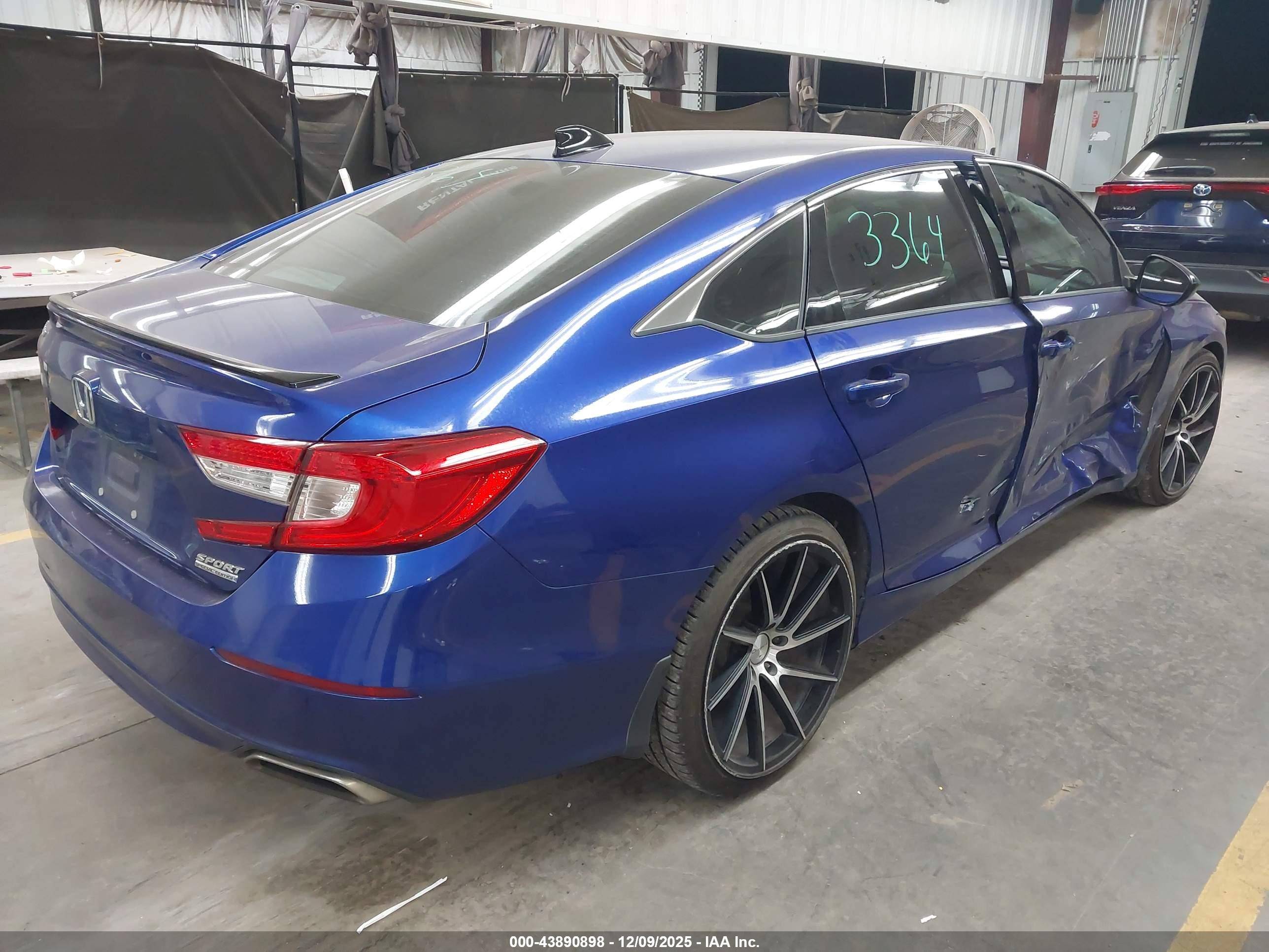HONDA ACCORD image 4