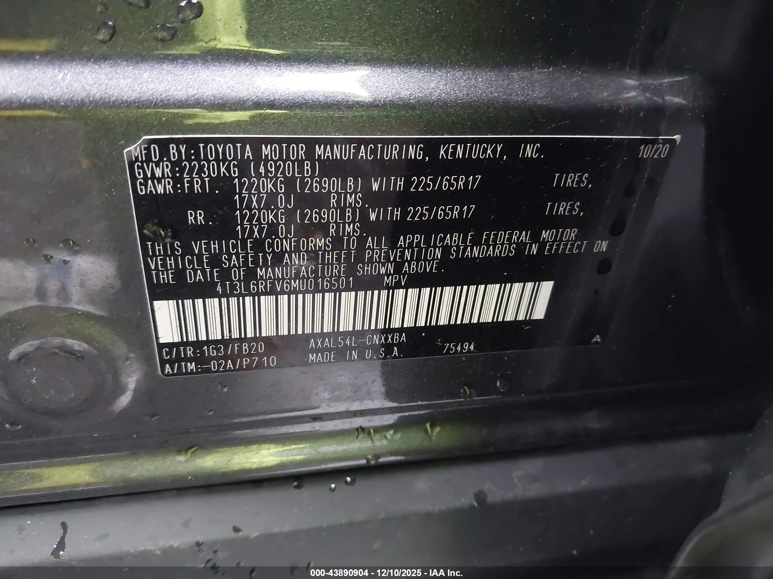 TOYOTA RAV4 image 9