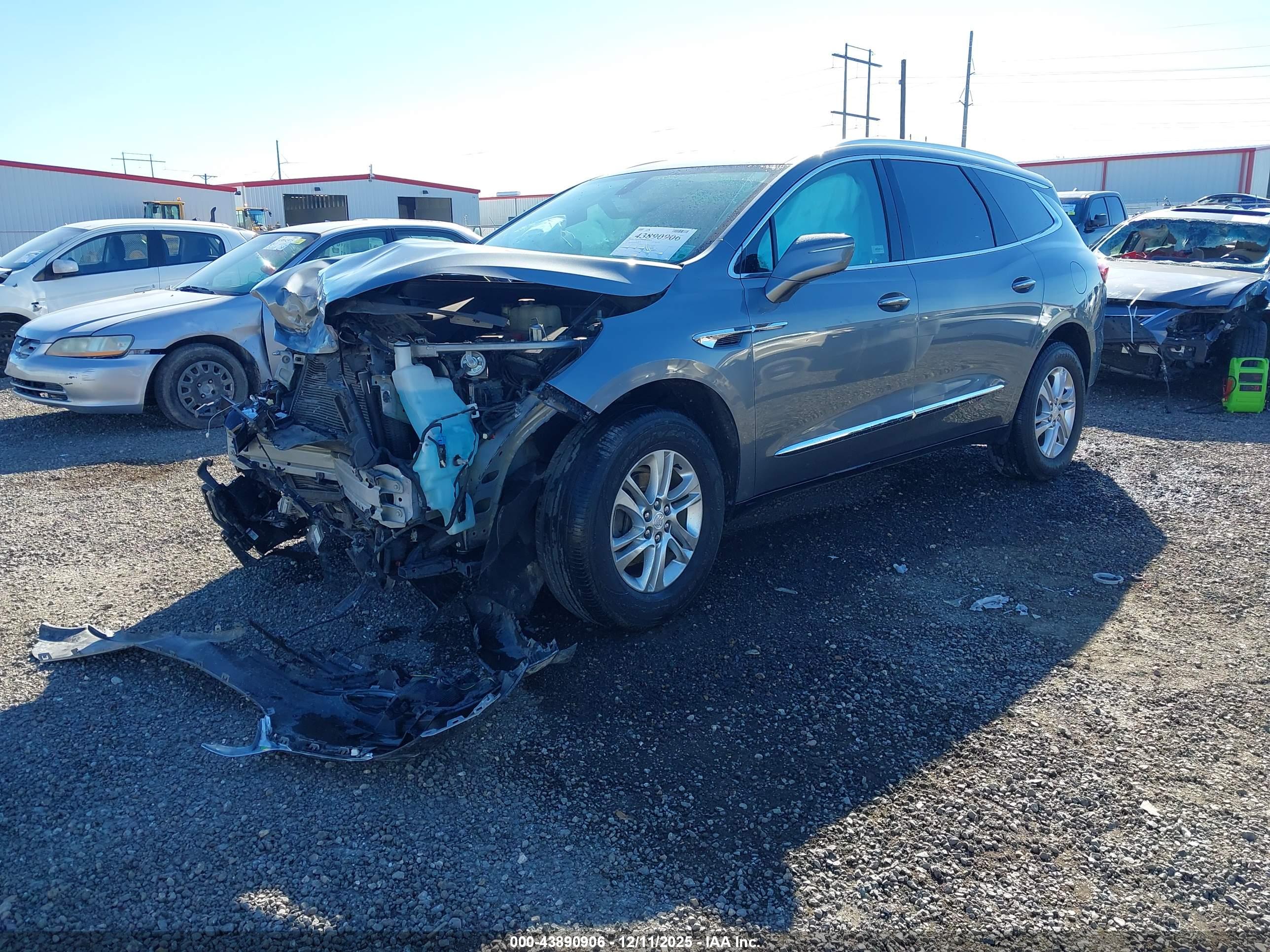 BUICK ENCLAVE image 2