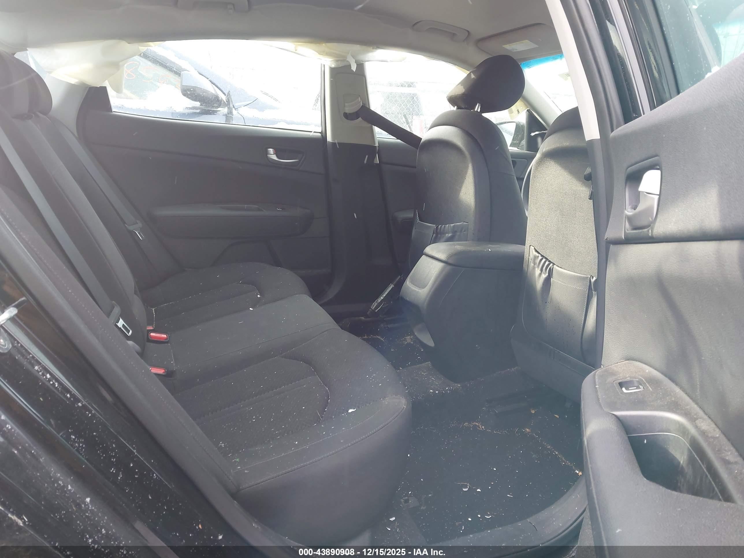 KIA OPTIMA image 8