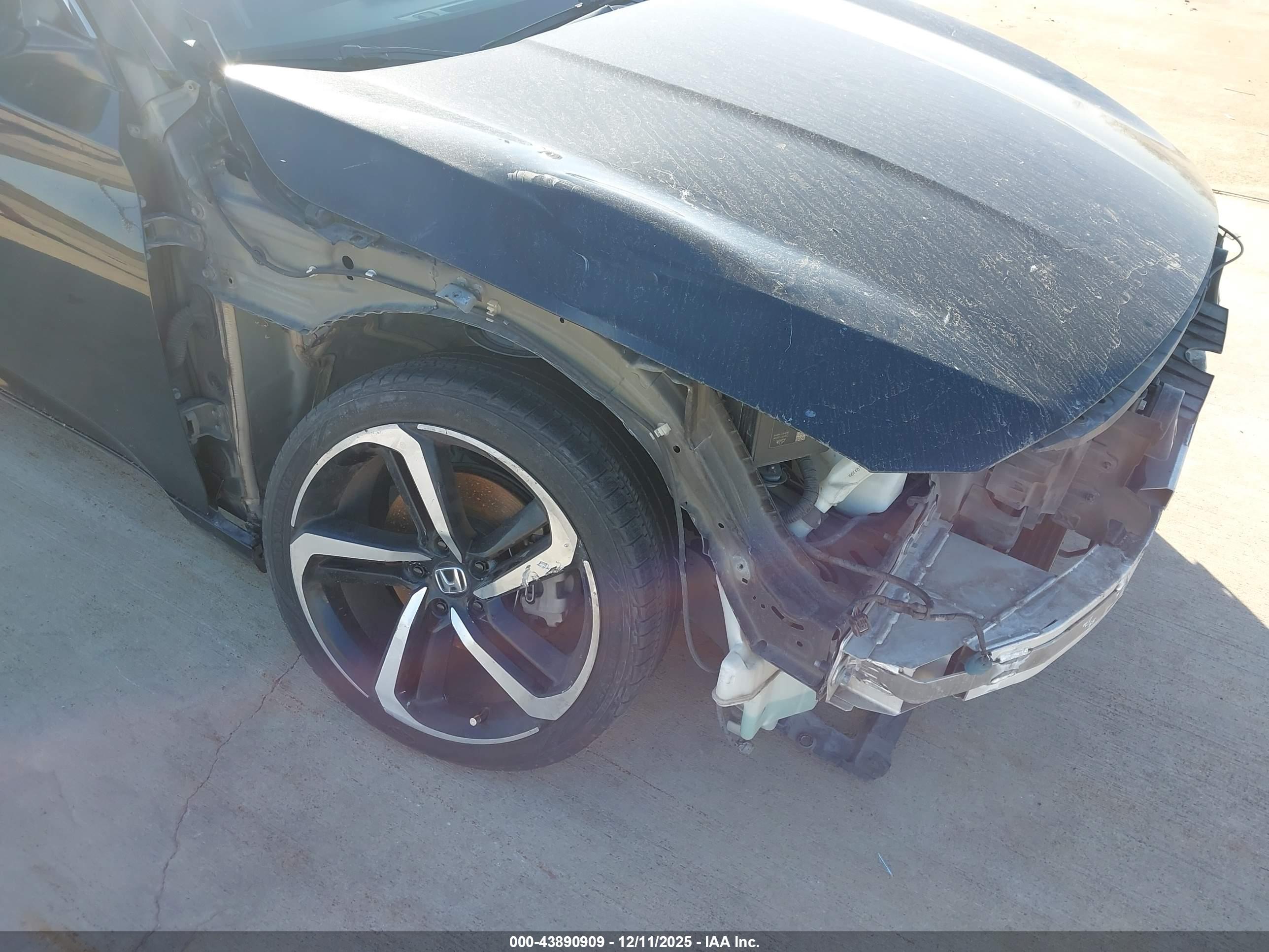 HONDA ACCORD image 6
