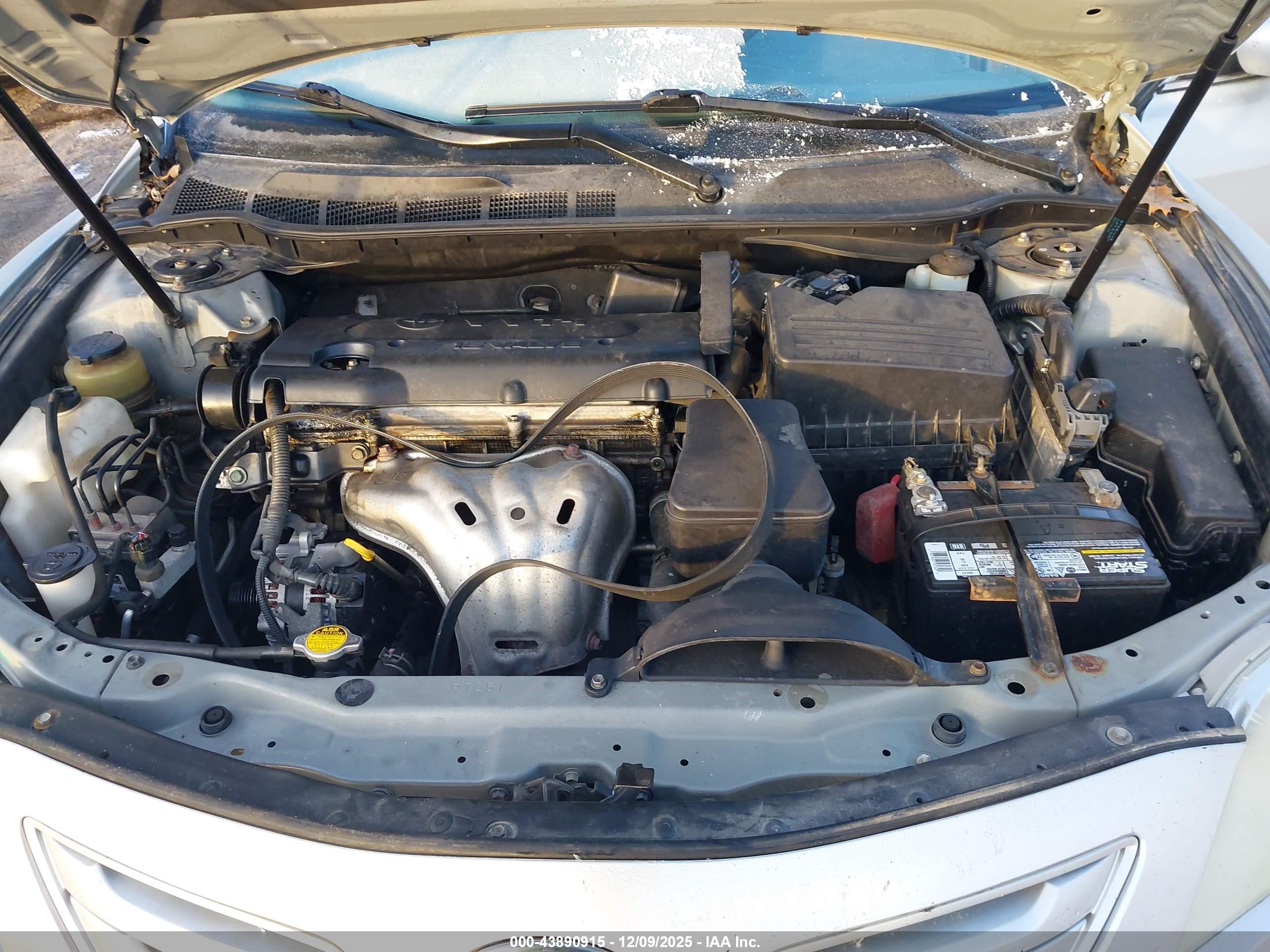 TOYOTA CAMRY image 10