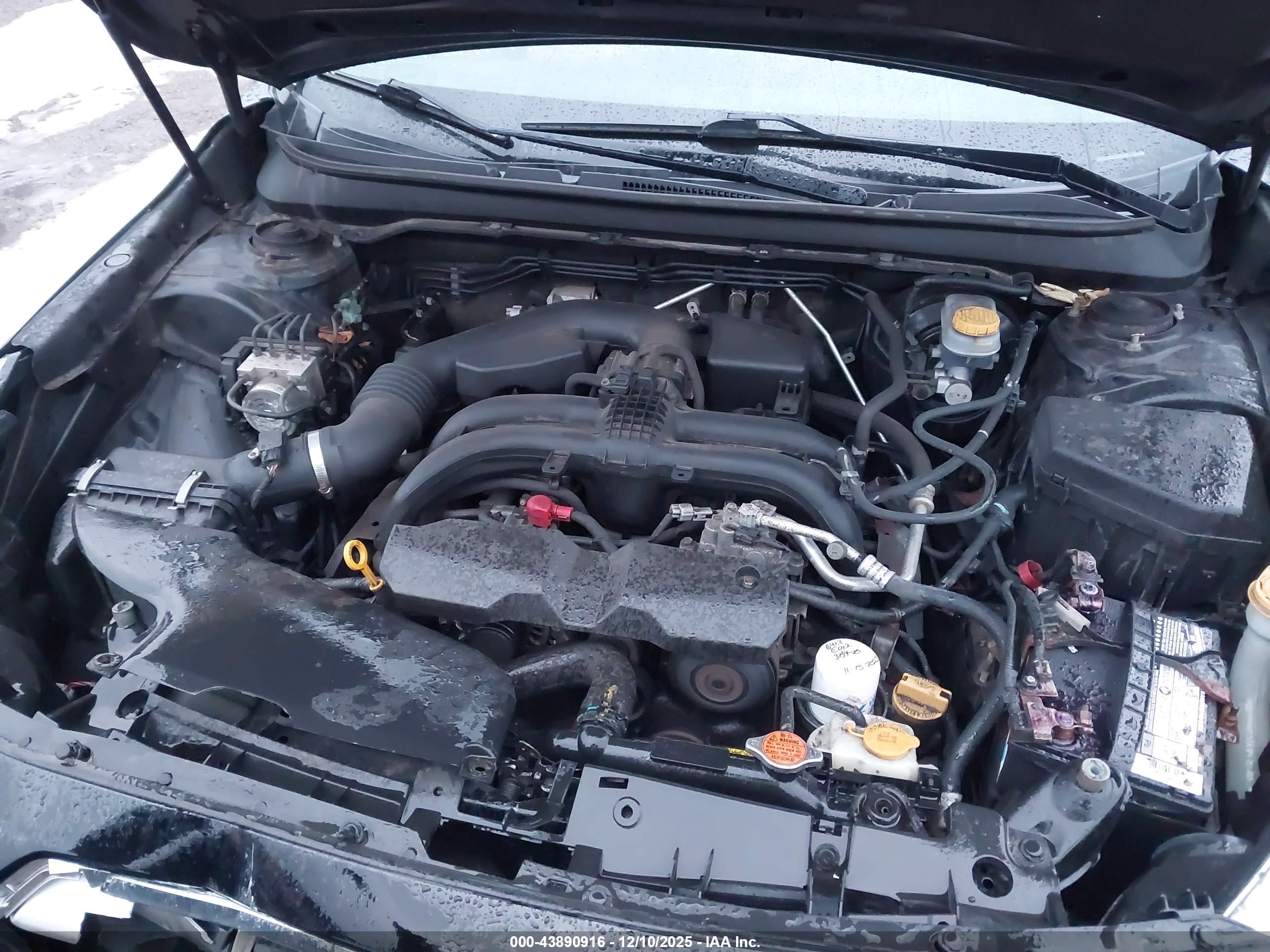 SUBARU LEGACY image 10