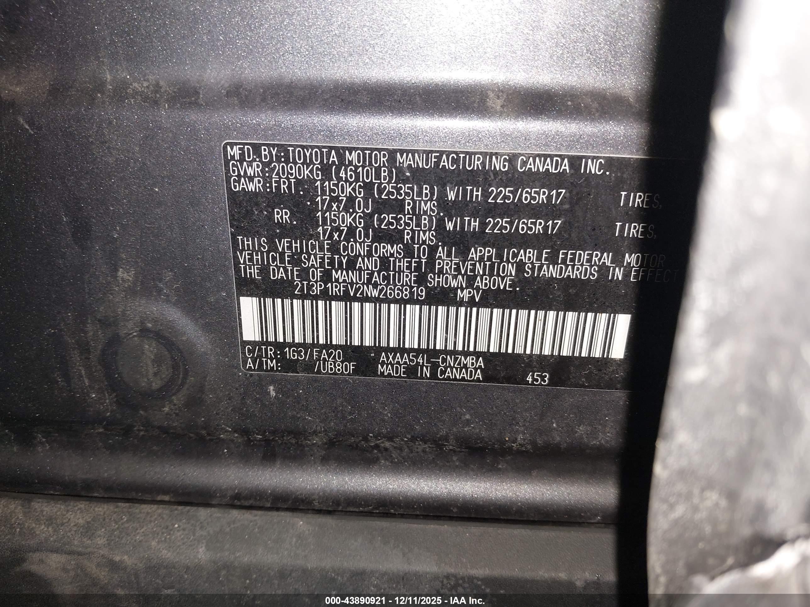 TOYOTA RAV4 image 9