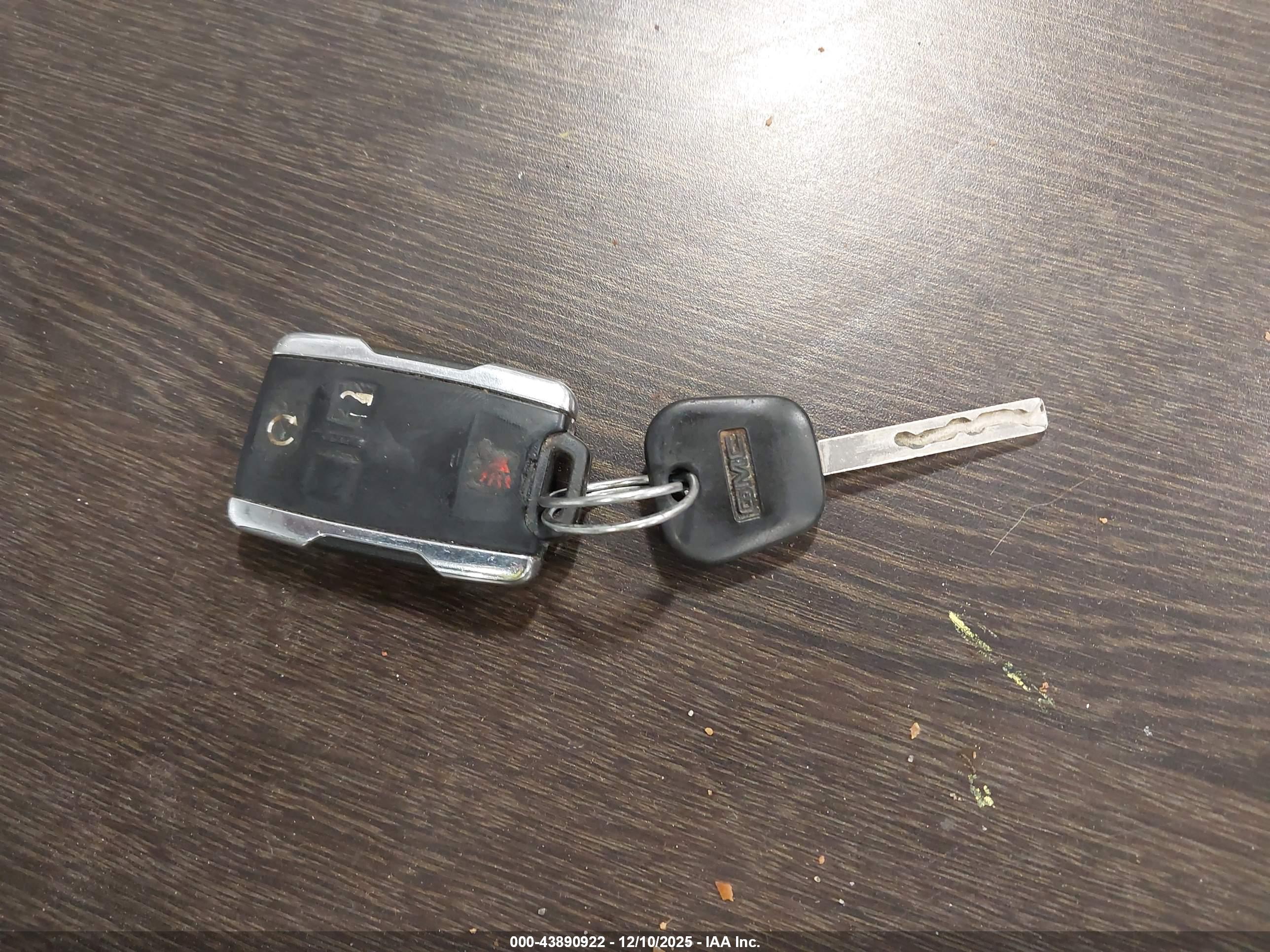 GMC SIERRA image 11