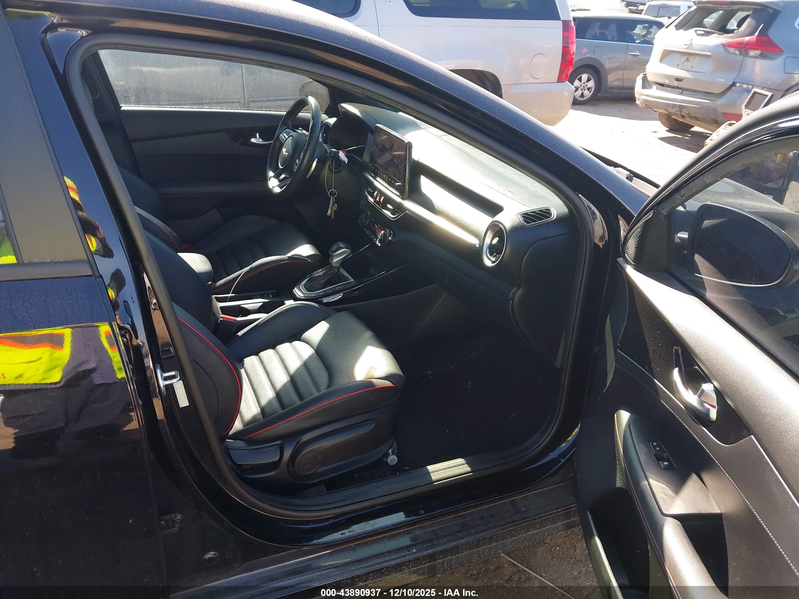KIA FORTE image 5