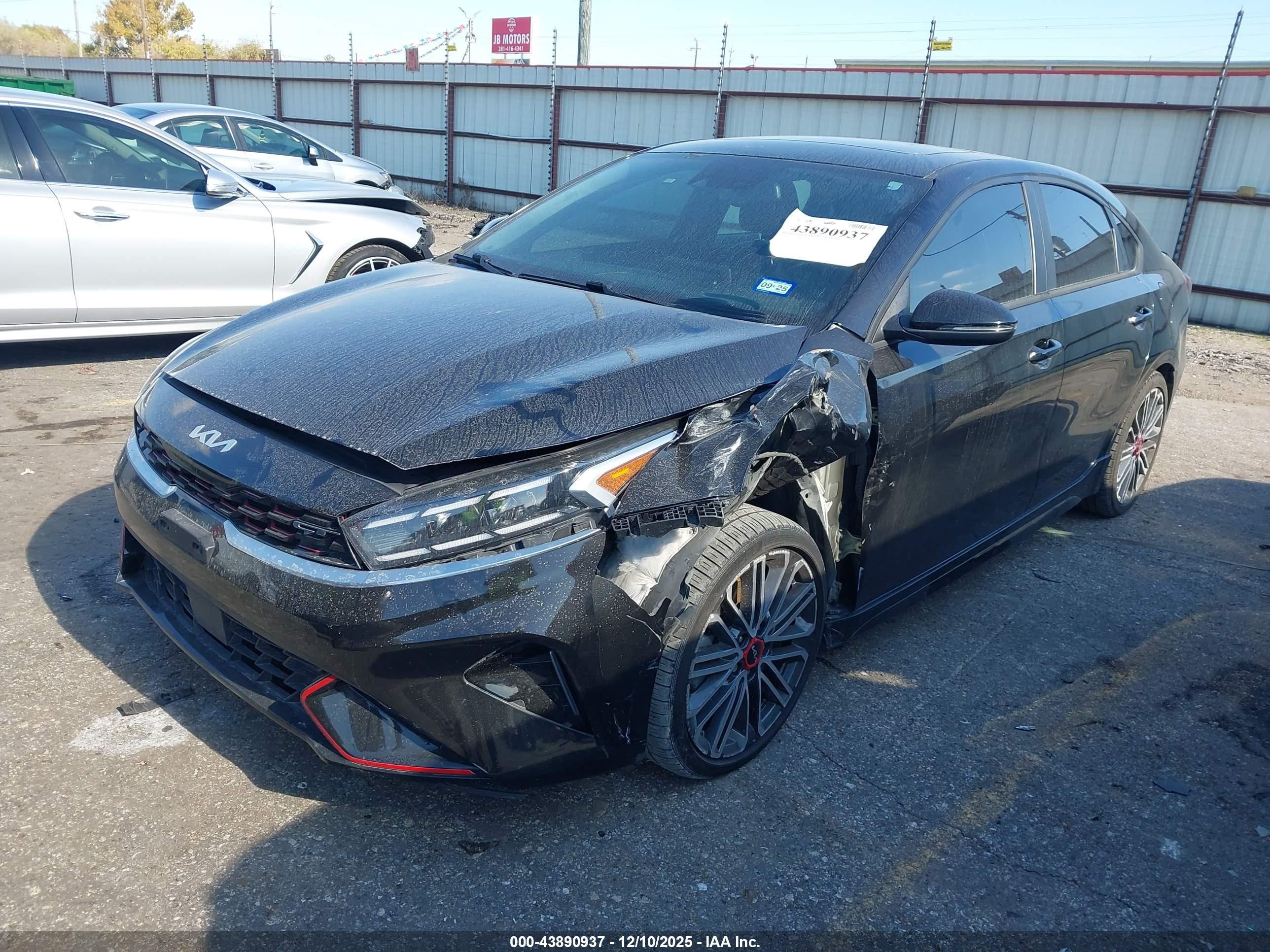 KIA FORTE image 6