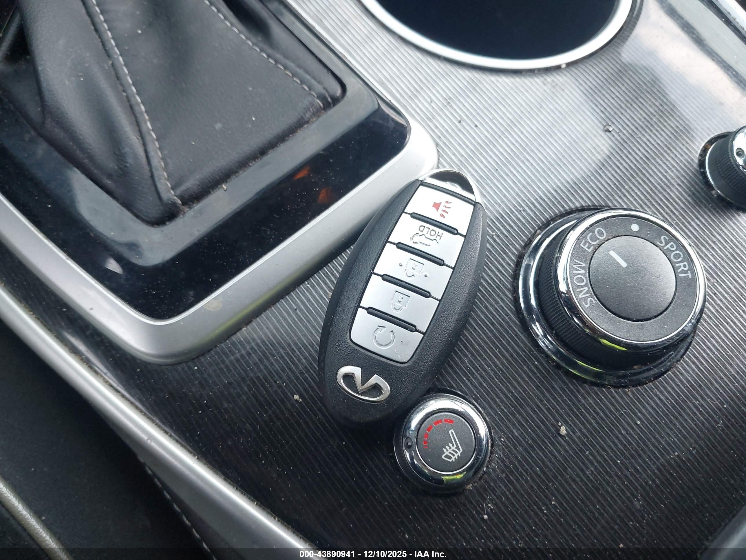 INFINITI QX60 image 11