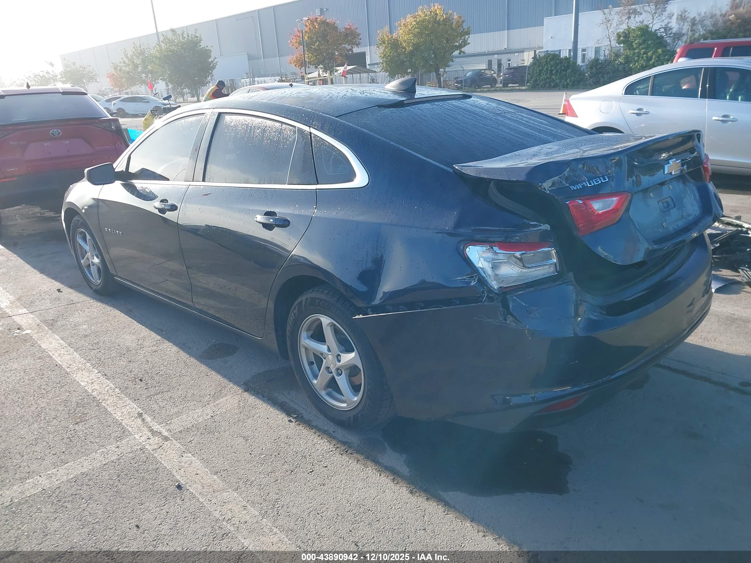 CHEVROLET MALIBU image 3