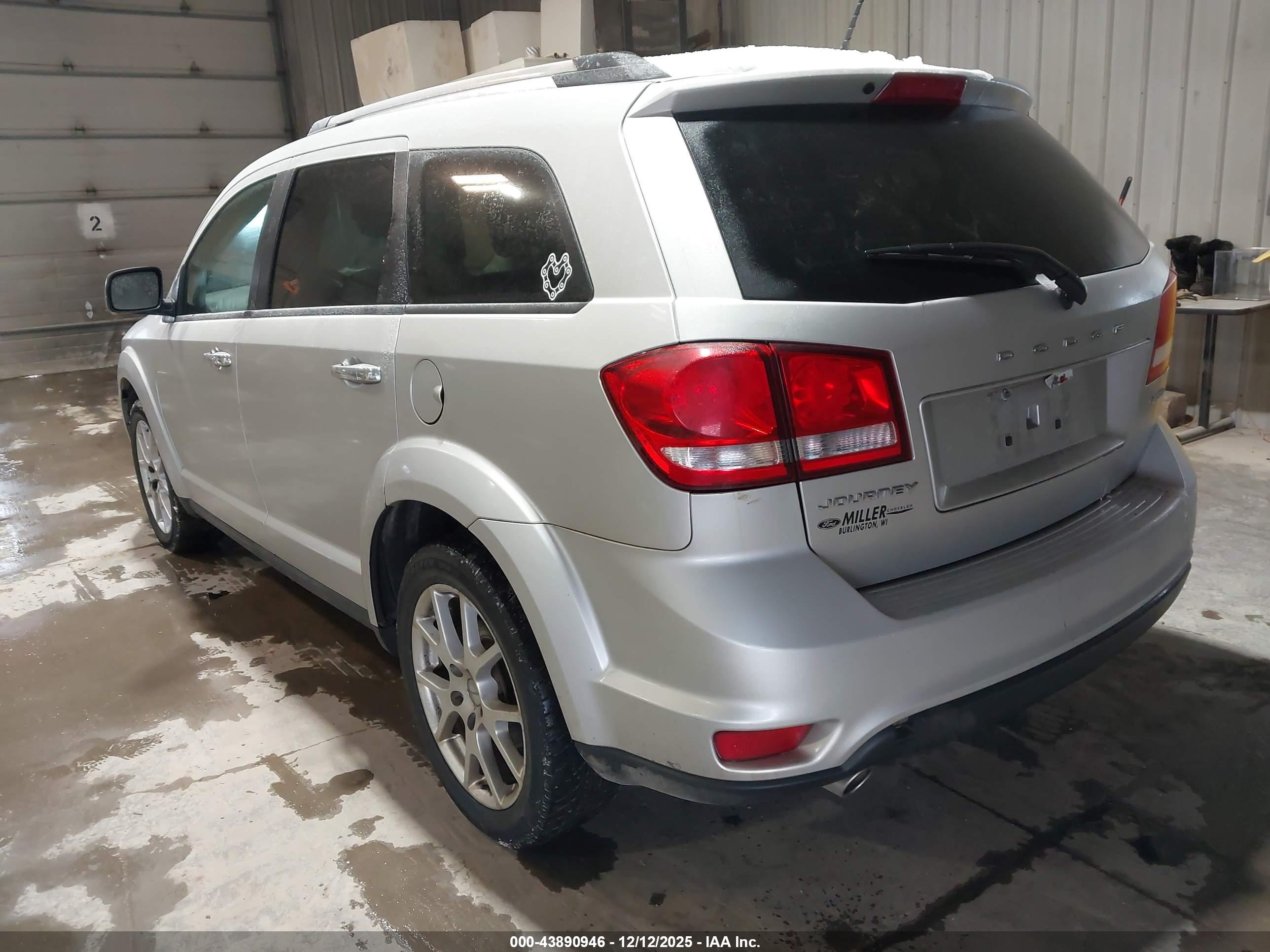 DODGE JOURNEY image 3