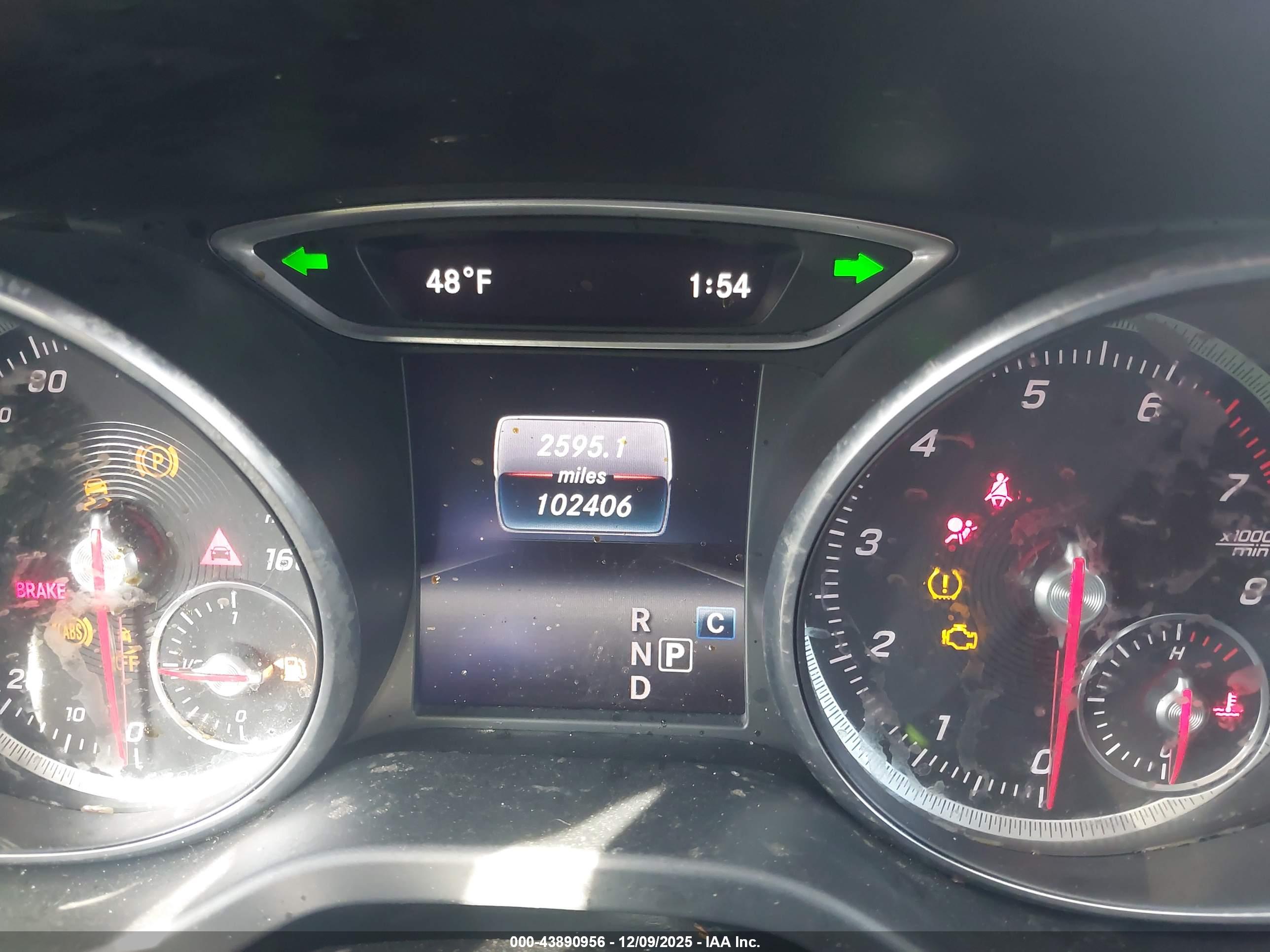 MERCEDES-BENZ CLA image 7