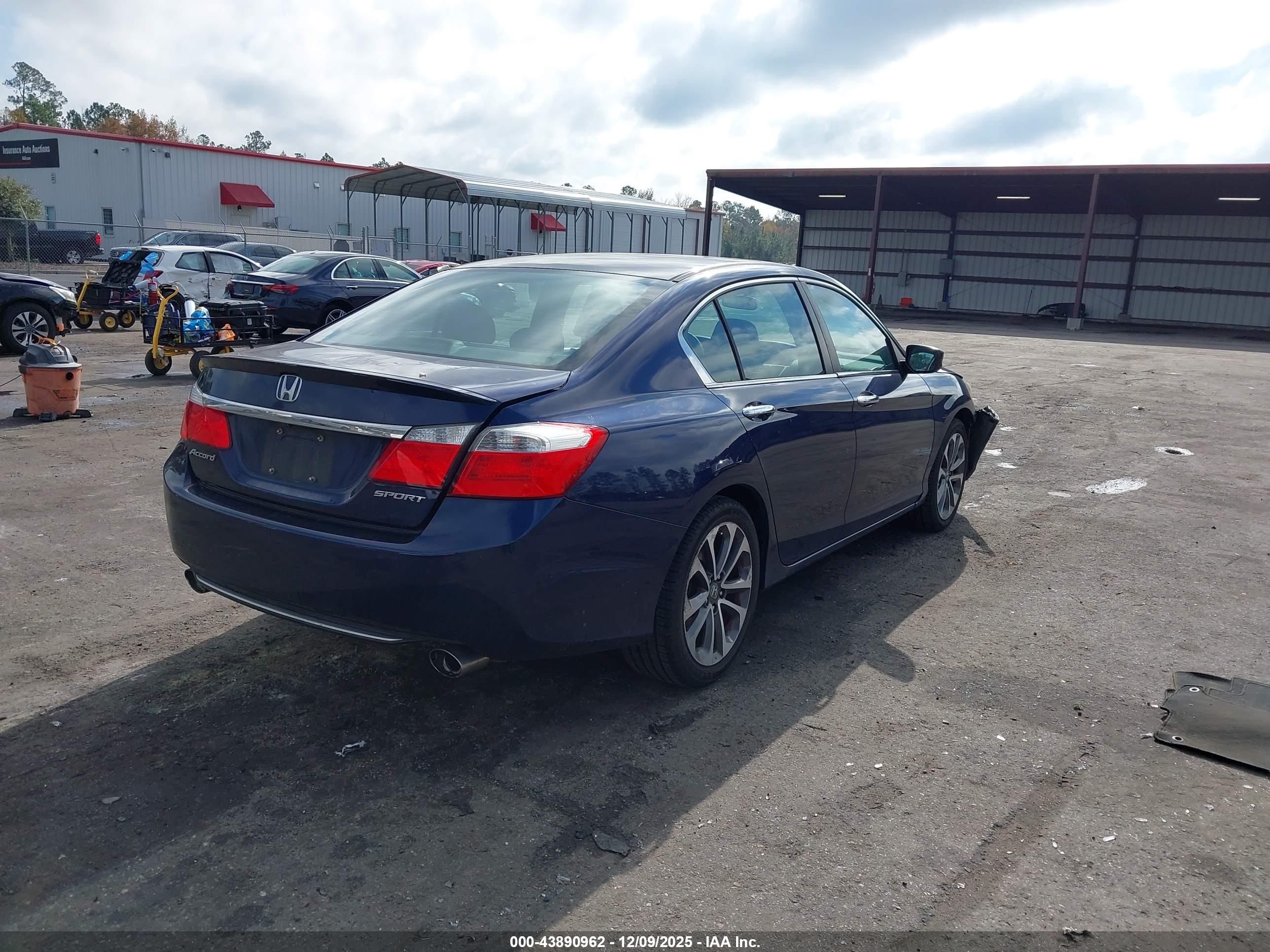 HONDA ACCORD image 4