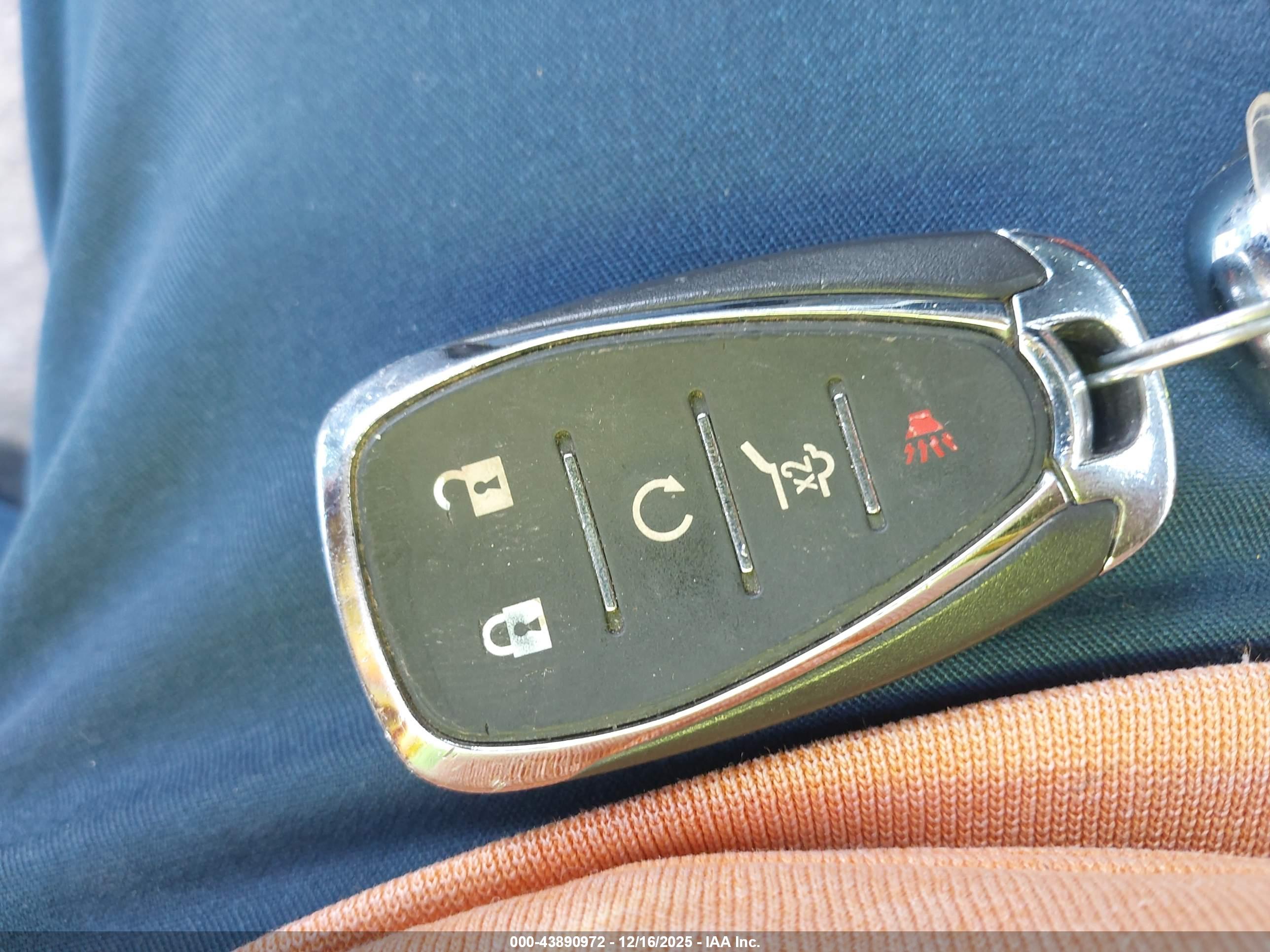 CHEVROLET EQUINOX image 11
