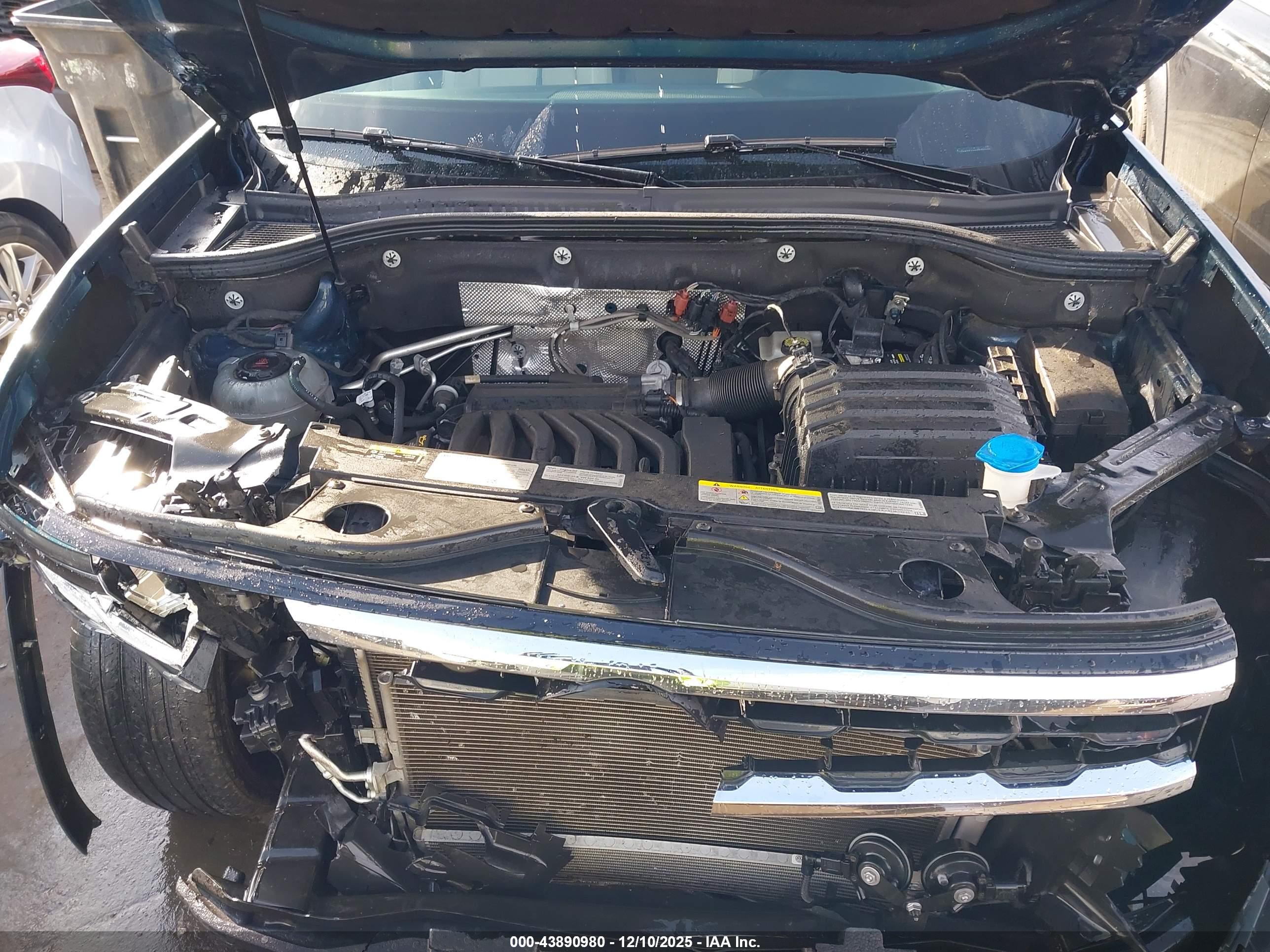 VOLKSWAGEN ATLAS image 10
