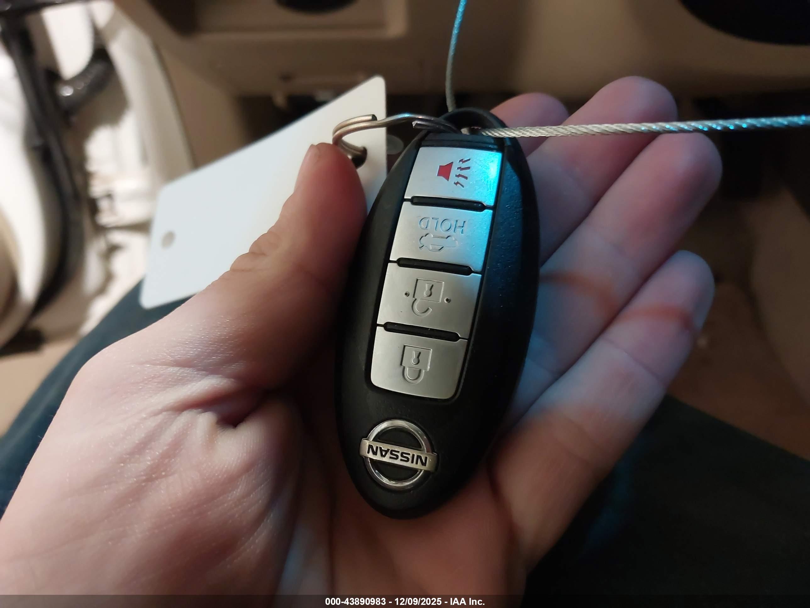 NISSAN ALTIMA image 11