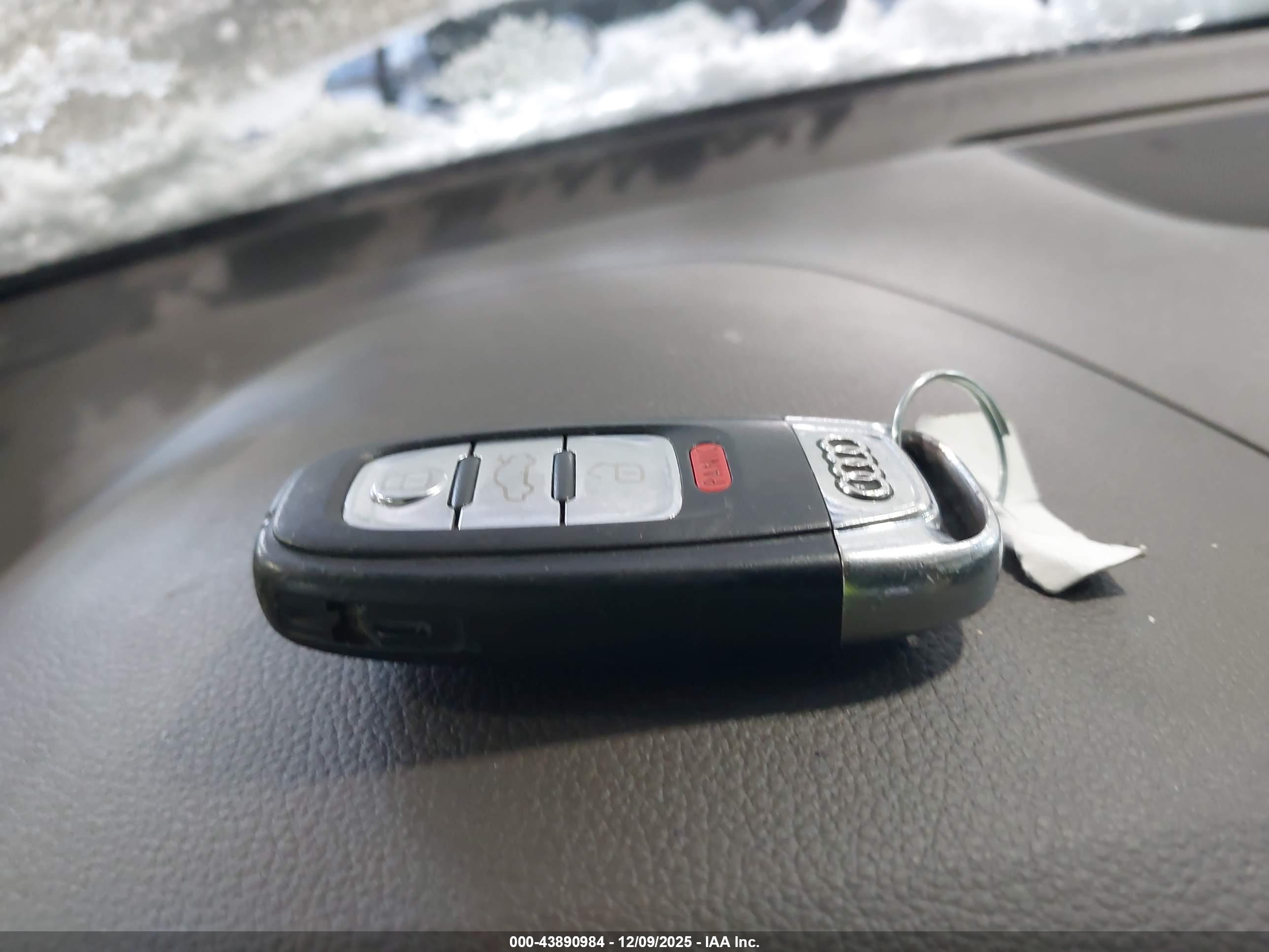 AUDI Q5 image 11