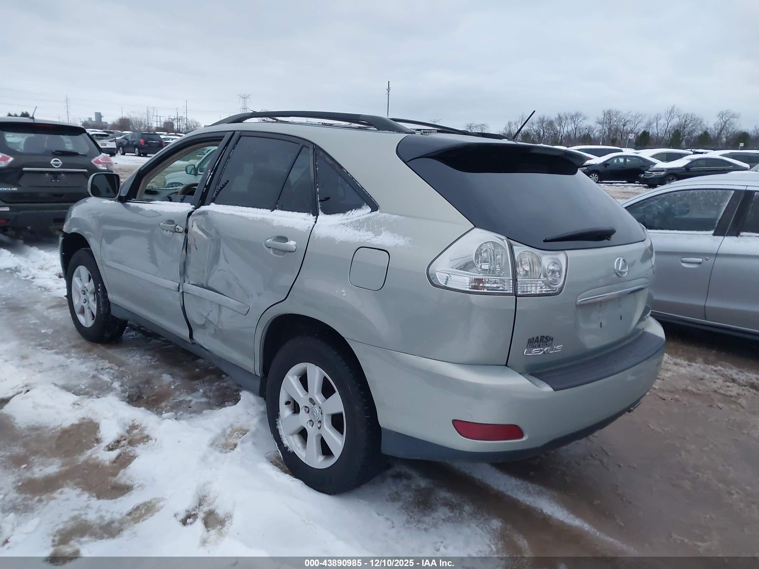LEXUS RX image 3