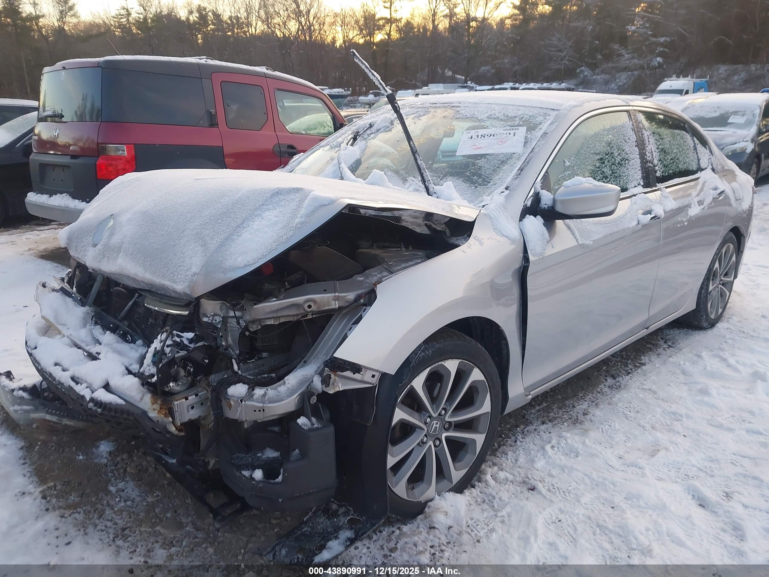 HONDA ACCORD image 2