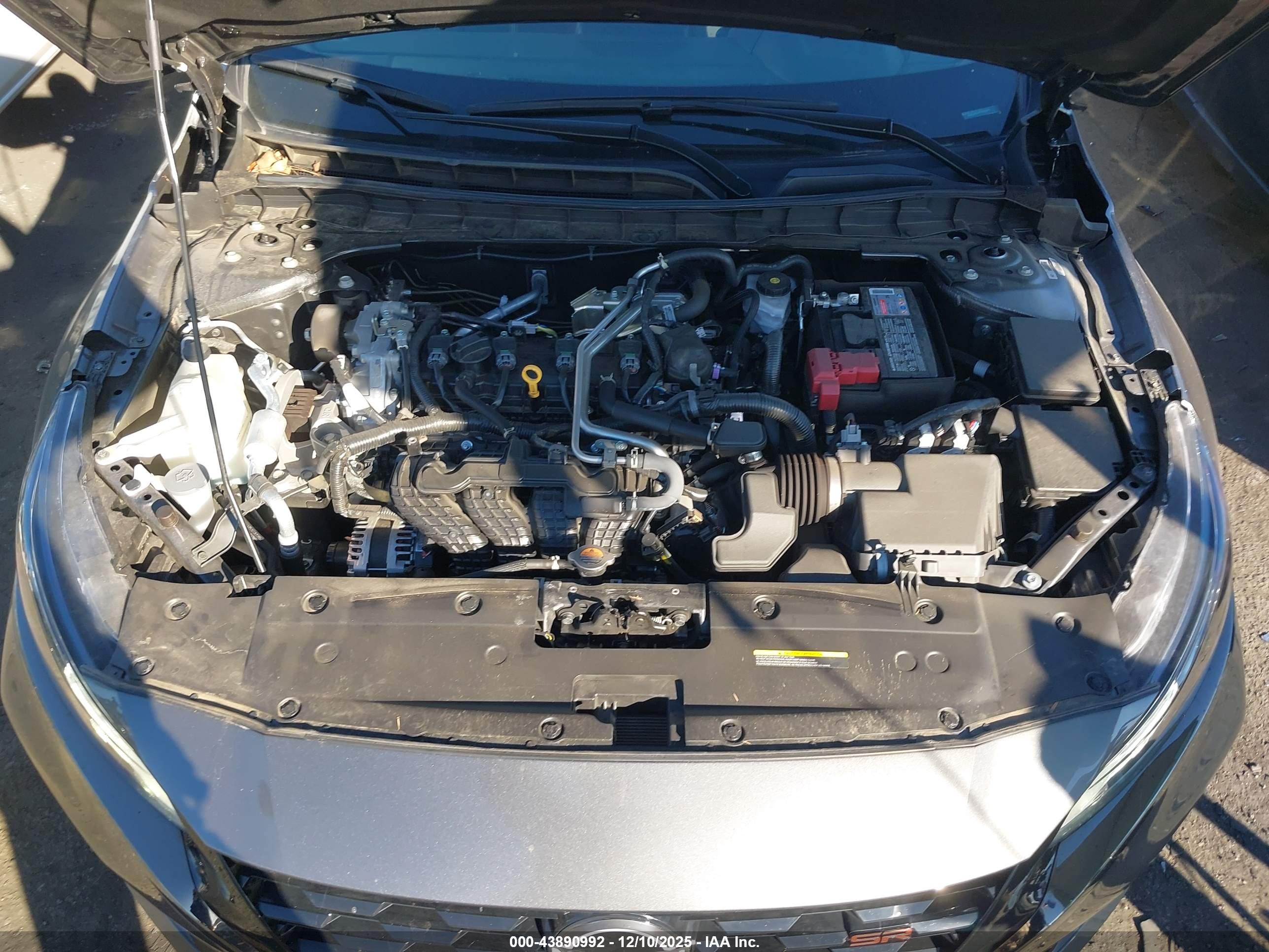 NISSAN ALTIMA image 10