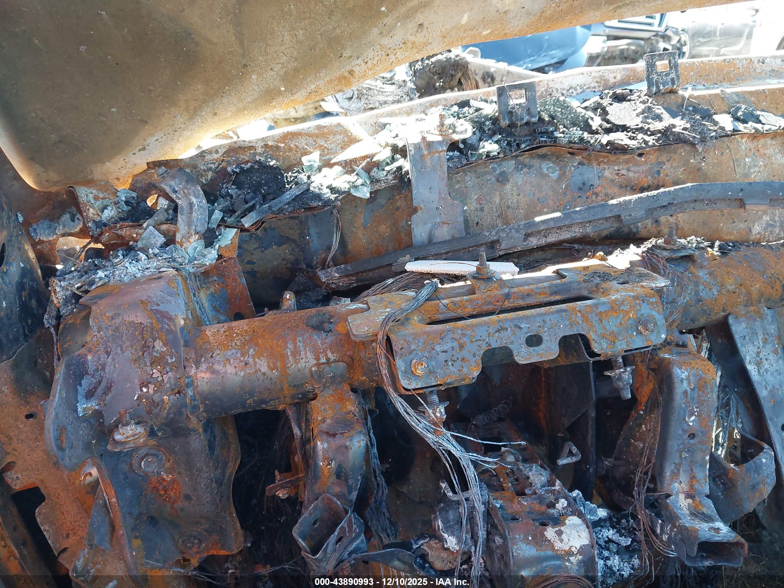CHEVROLET EQUINOX image 7