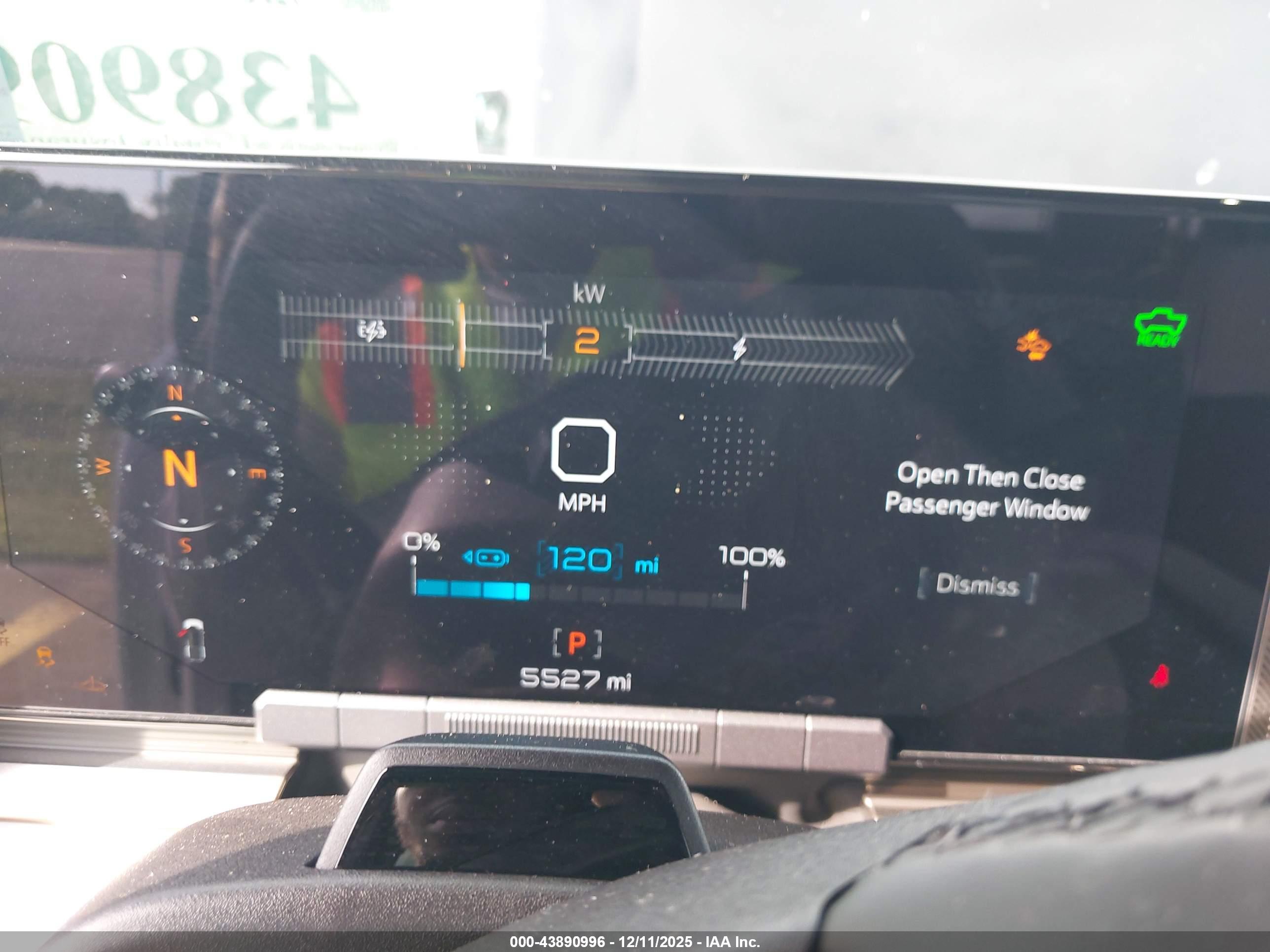 GMC HUMMER image 7