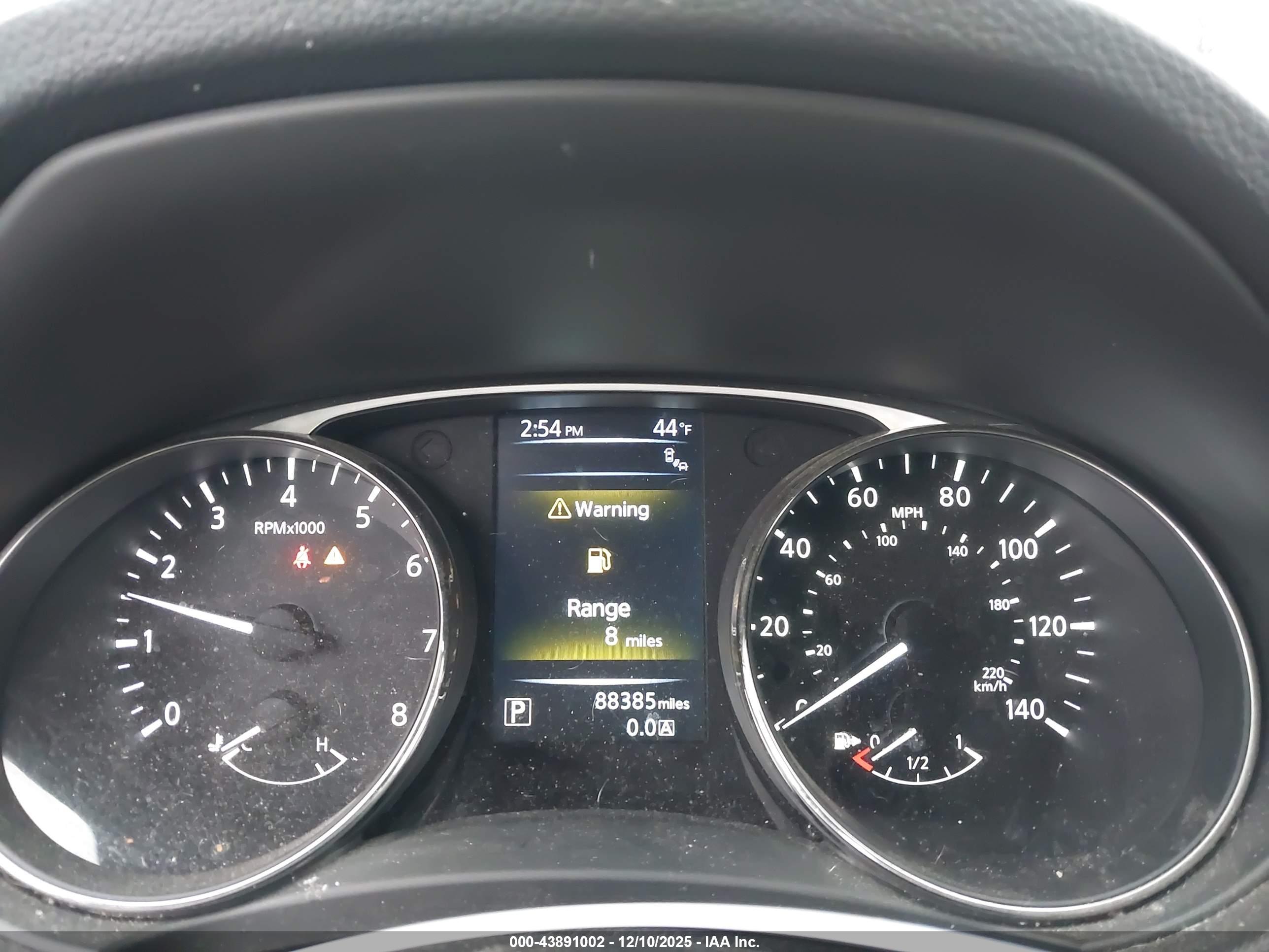 NISSAN ROGUE image 7