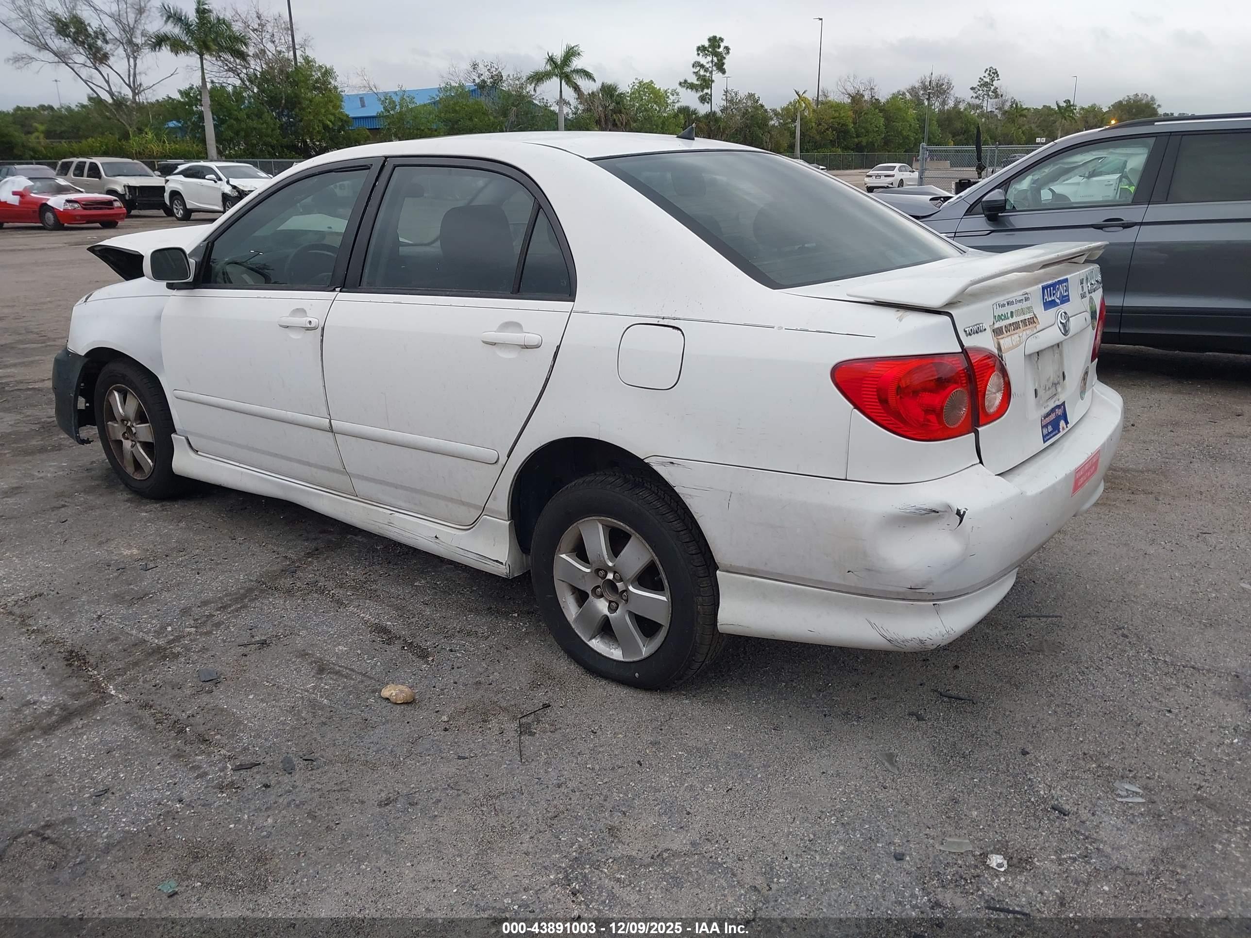 TOYOTA COROLLA image 3