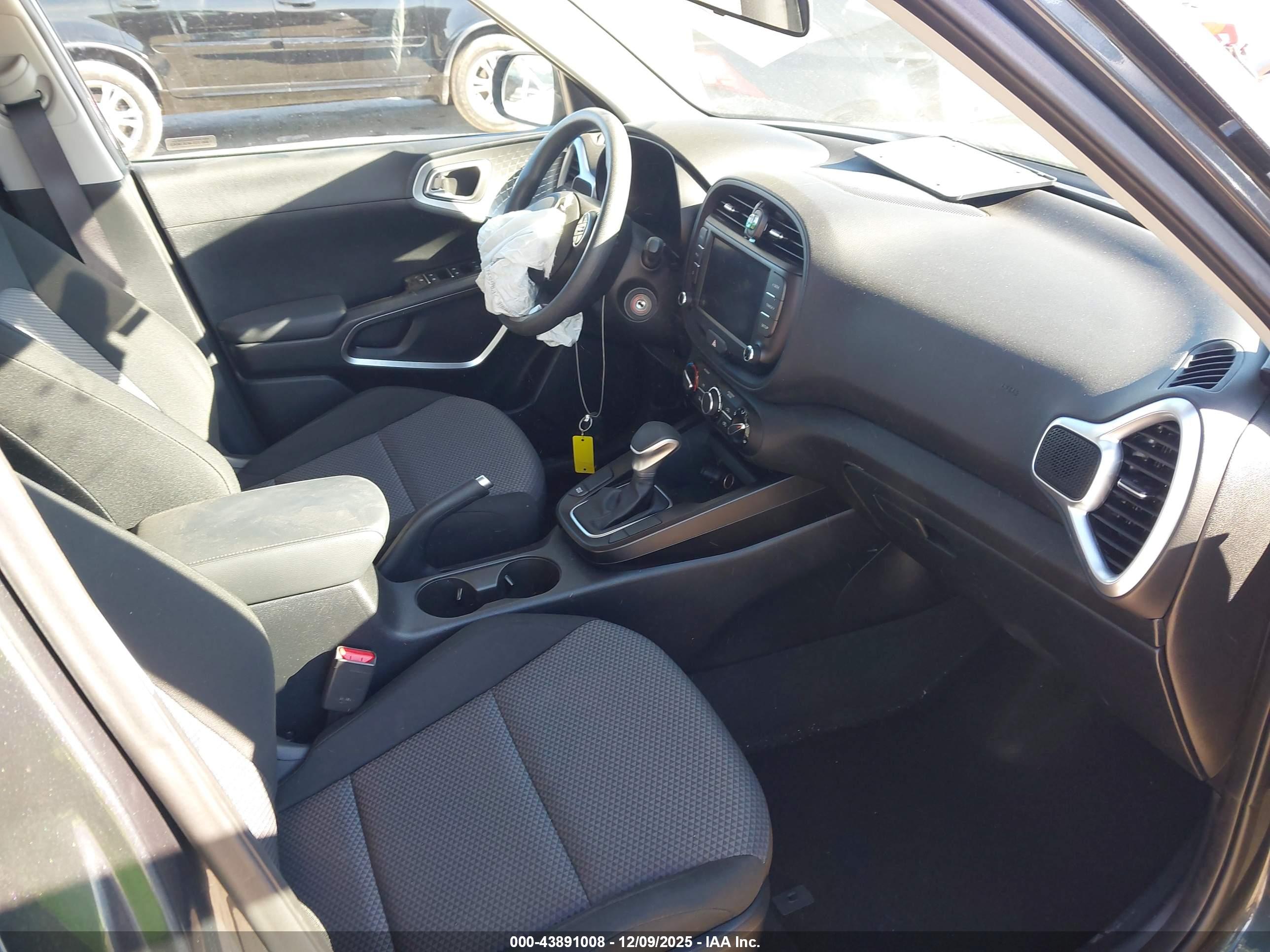 KIA SOUL image 5