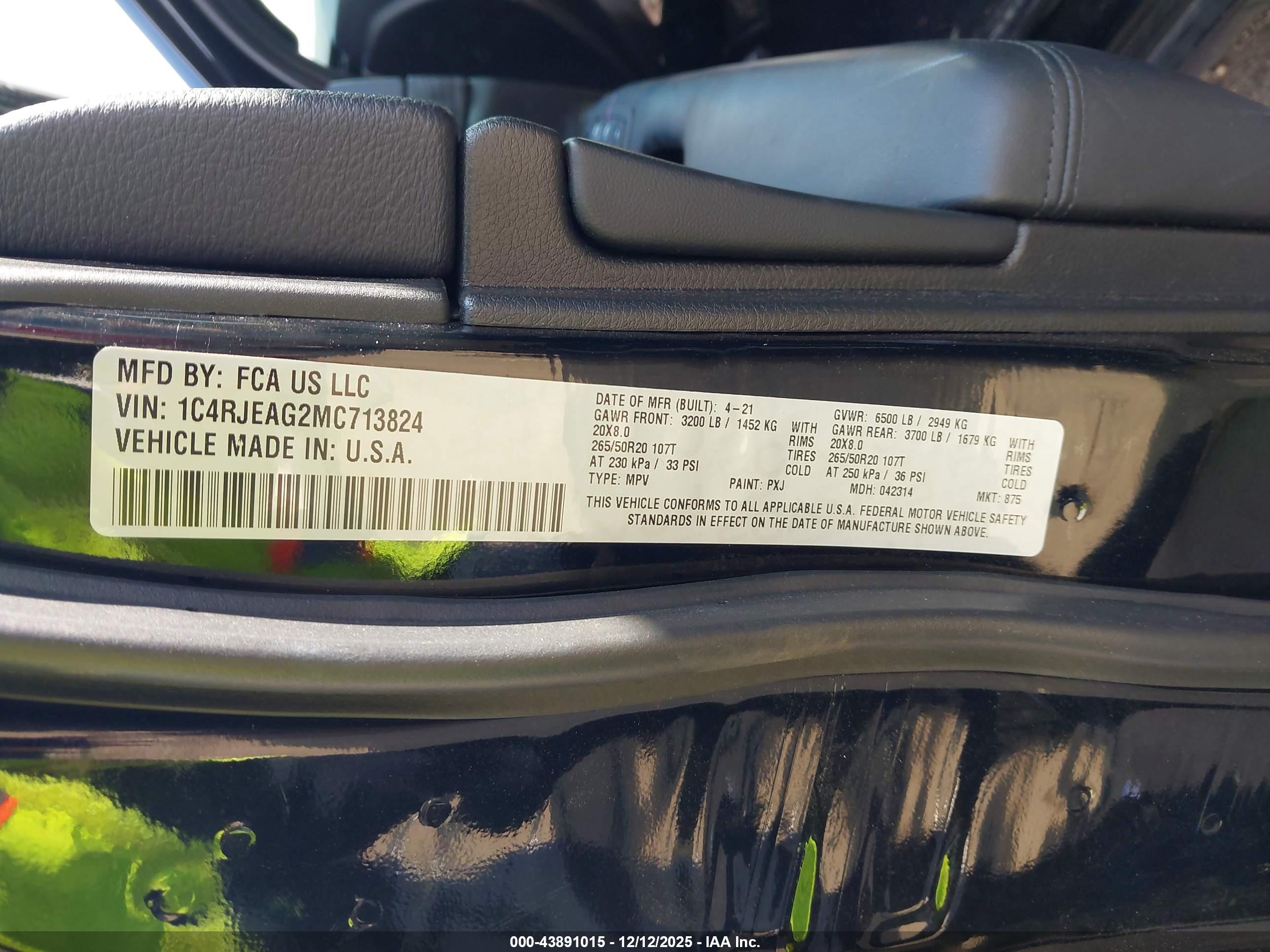 JEEP GRAND image 9