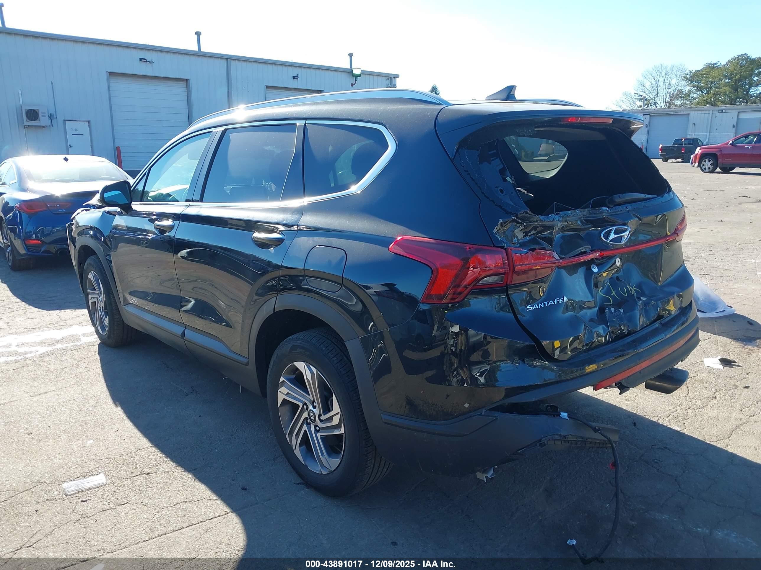HYUNDAI SANTA image 3