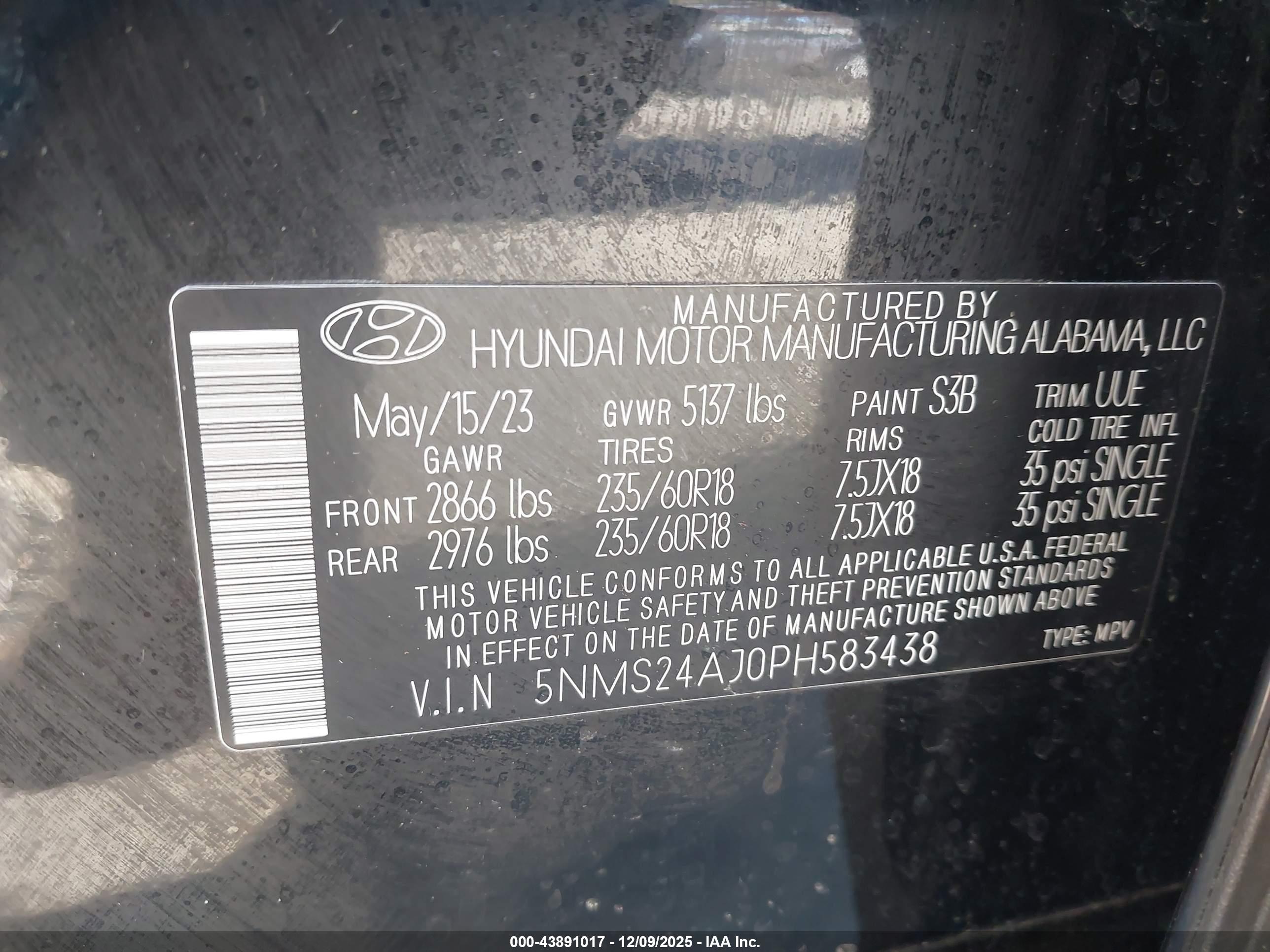HYUNDAI SANTA image 9